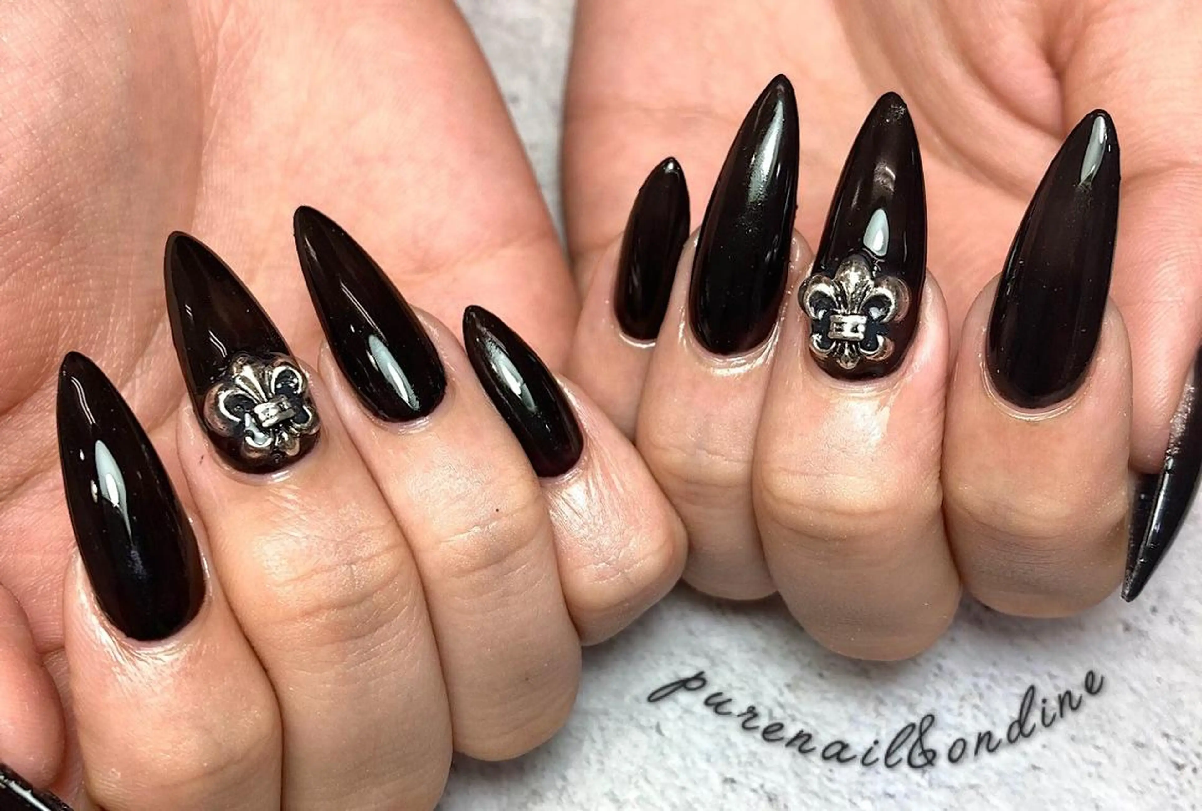 ネイル ピュアネイル pureのネイルデザイン