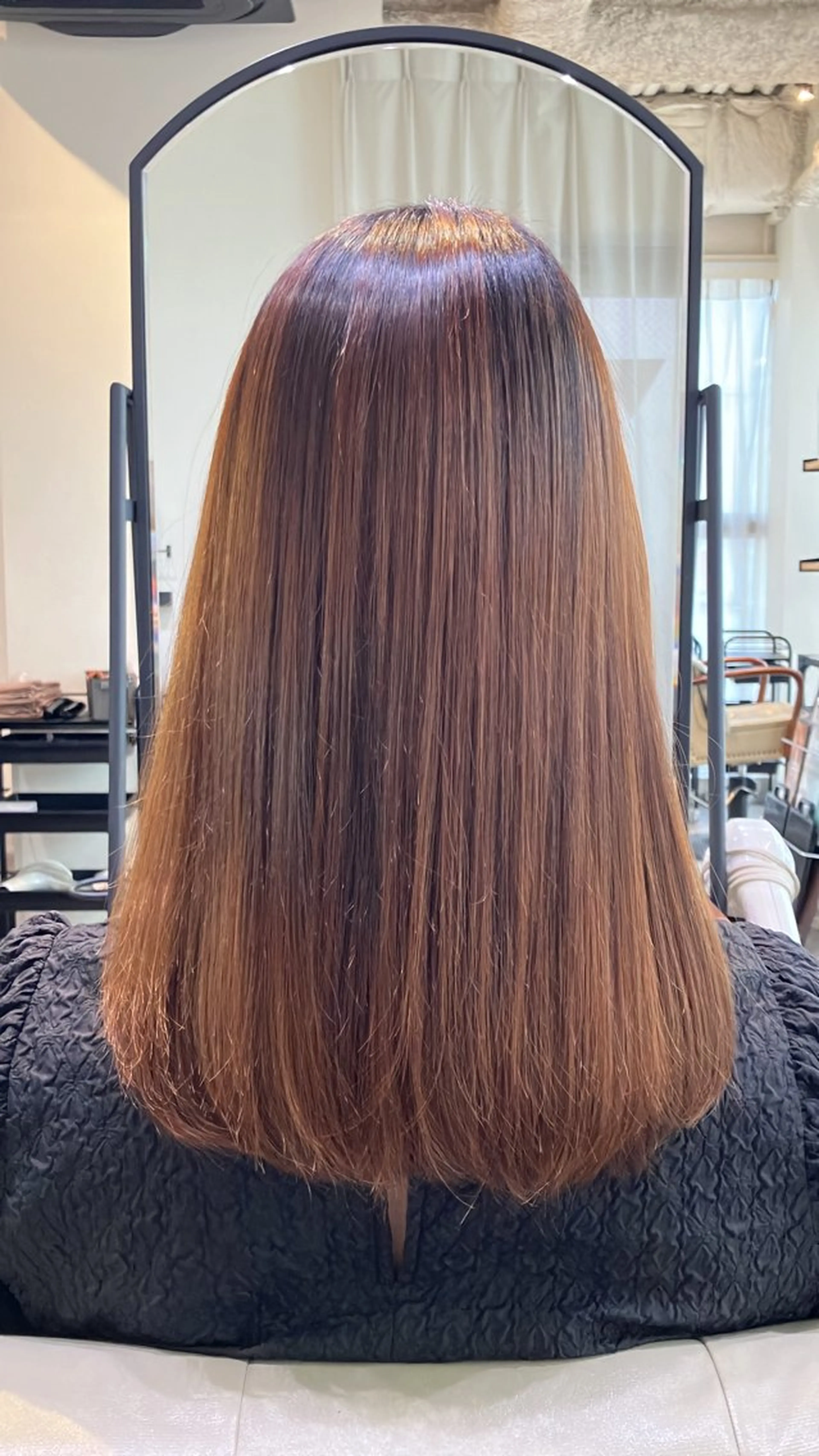 ロング 及川まき 　オリーブ グレージュカラー♪のヘアスタイル