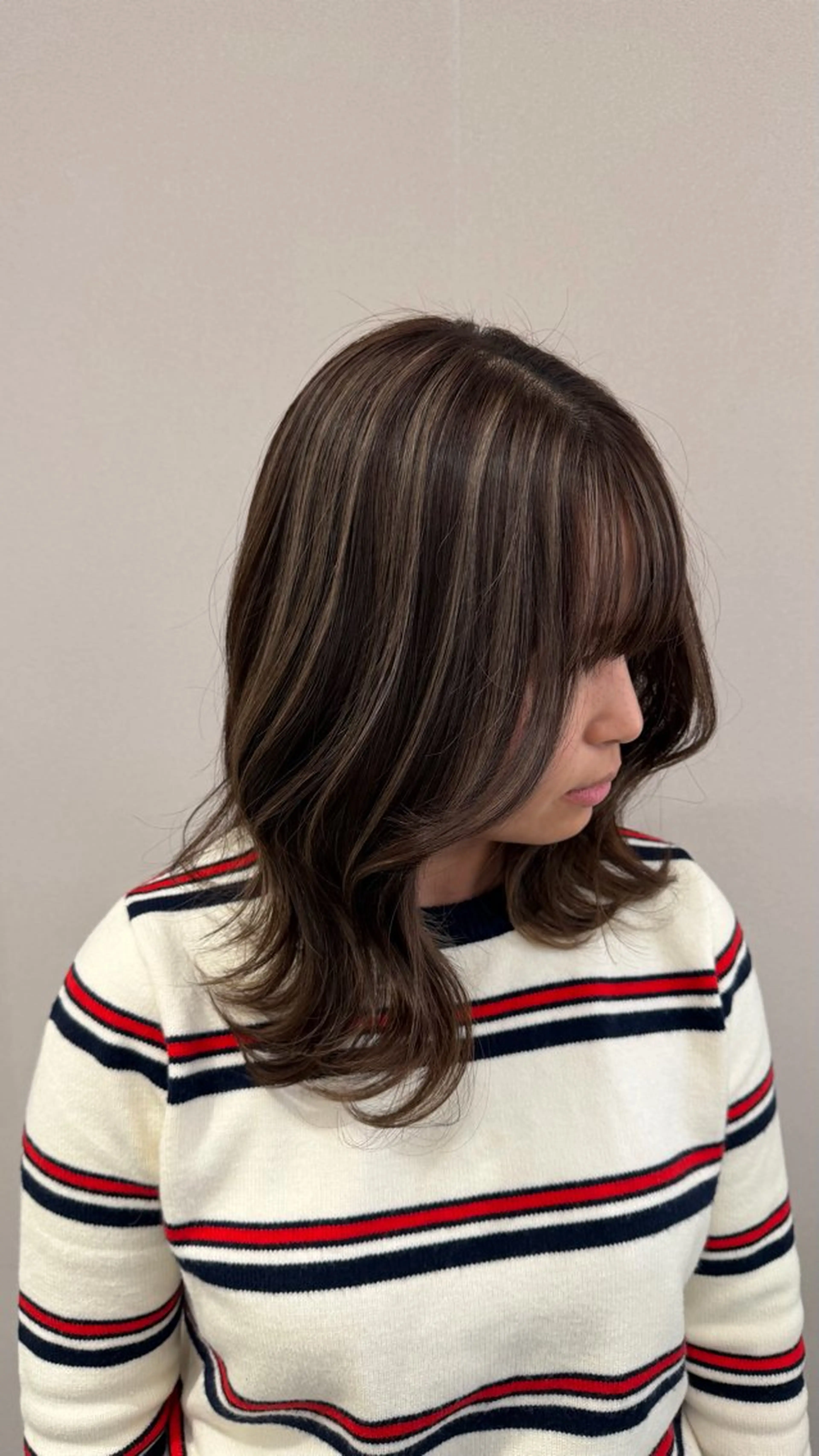 ミディアム 🌺ハイライトカラー HINA🌺のヘアスタイル