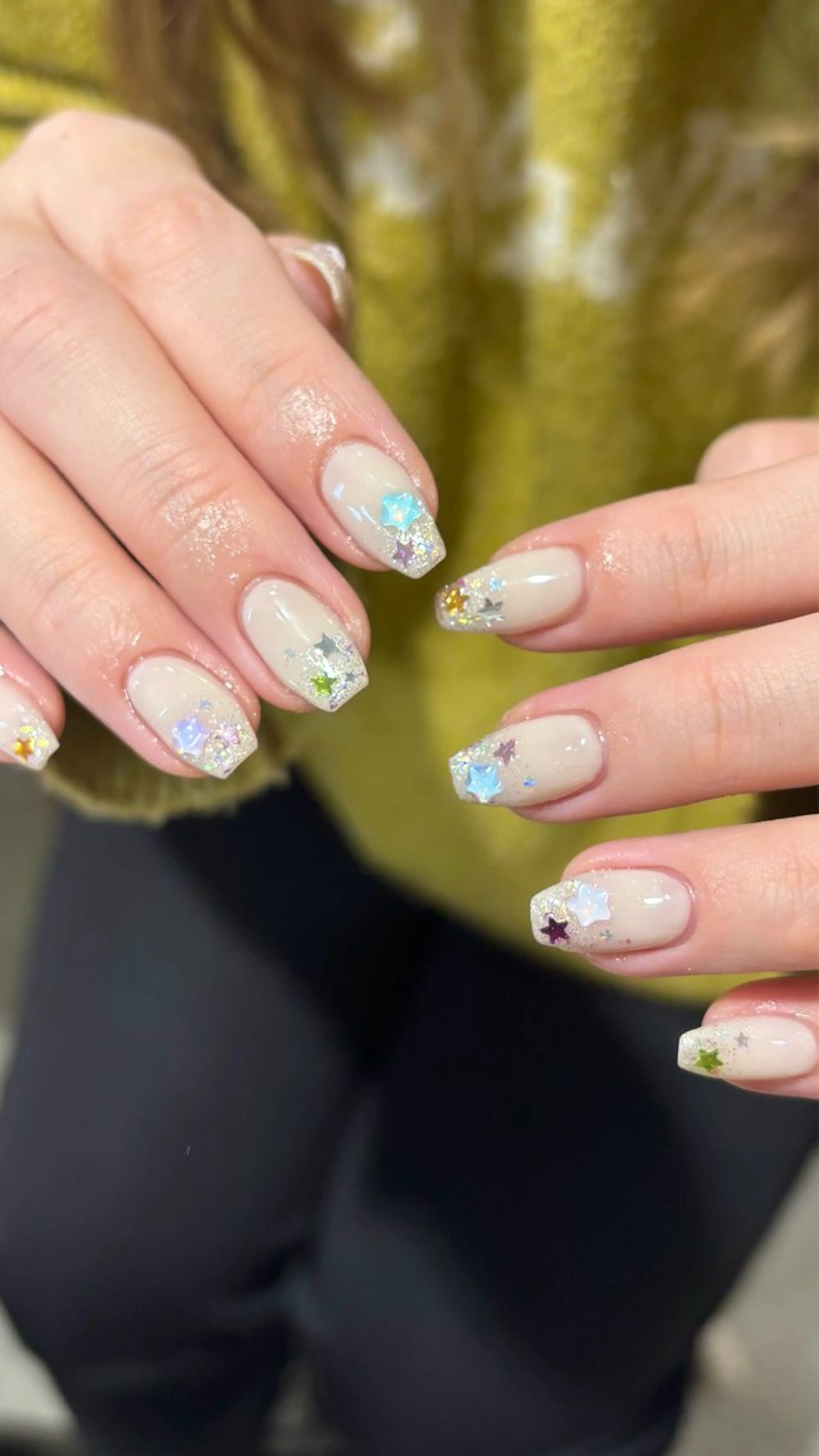 ネイル オーロラネイル キラキラネイル 持ち込み モデル様募集中♡ Kokomi🍮のネイルデザイン