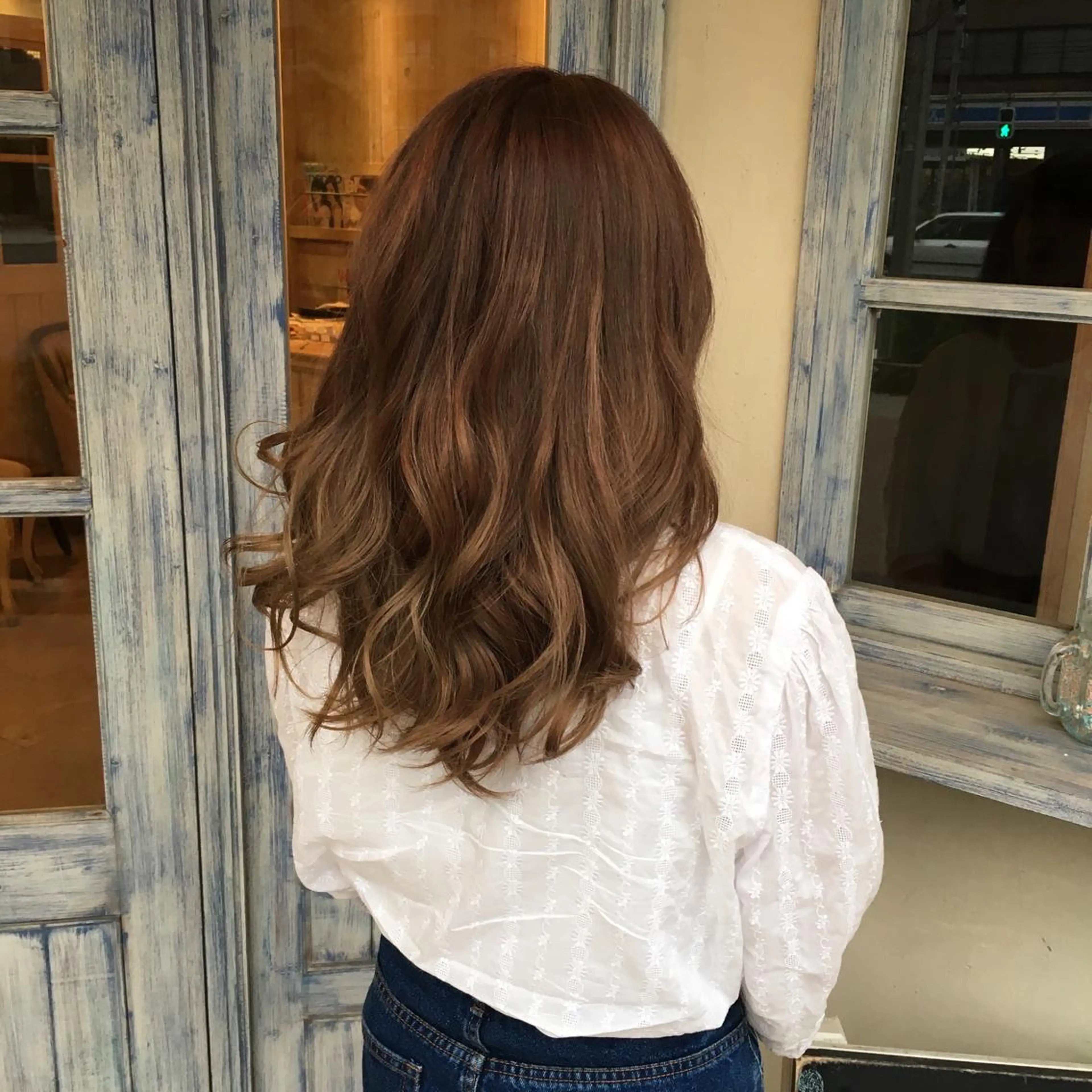 ロング カラー ベージュカラー ブリーチ ピンクカラー ピンクベージュ 井上 日菜乃のヘアスタイル