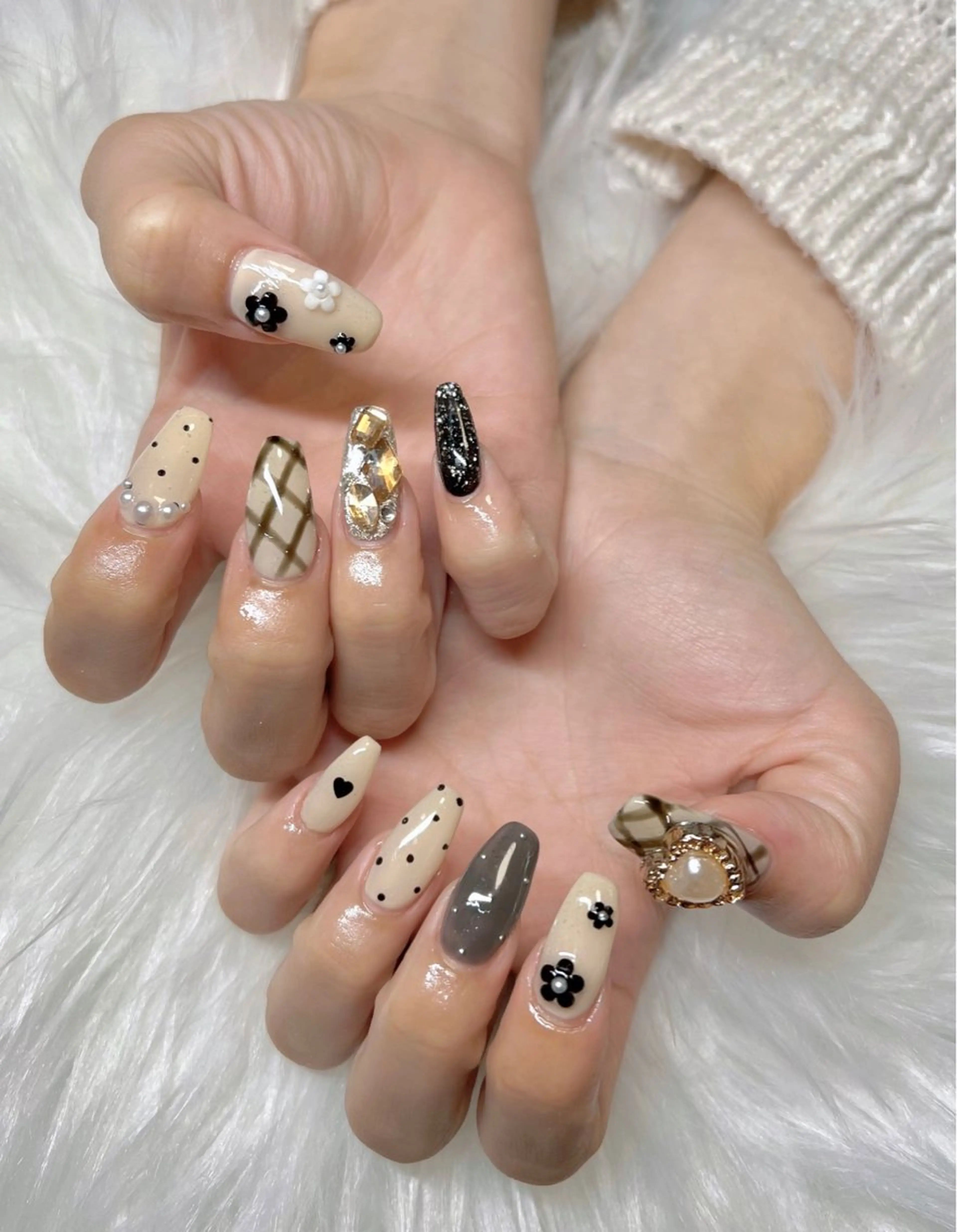 ネイル ハンドネイル CHARME 🤎〔RINA〕のネイルデザイン