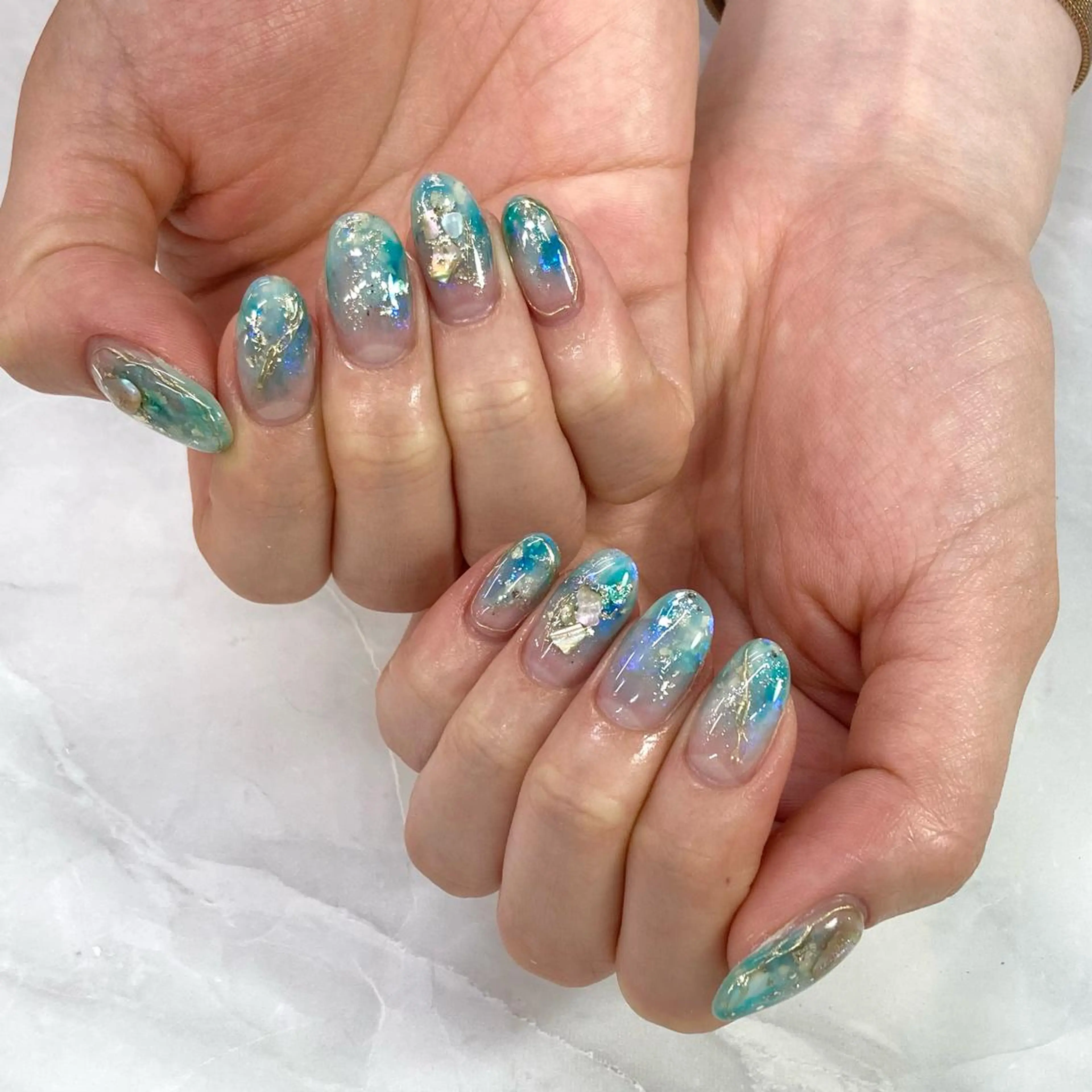 ネイル ニュアンスネイル 夏ネイル KODA308 Saoriのネイルデザイン