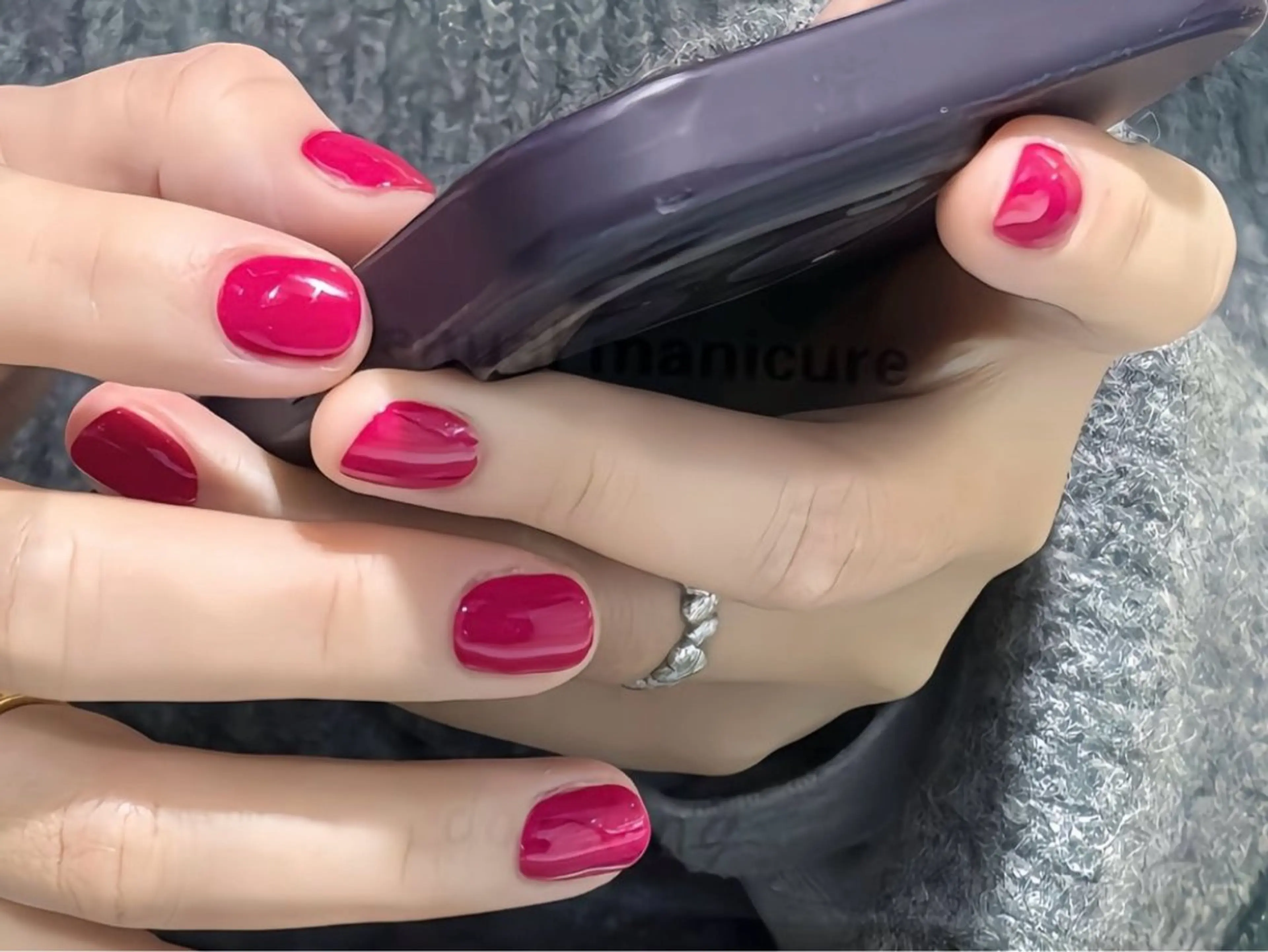 ショート ハンドネイル Mi raのネイルデザイン