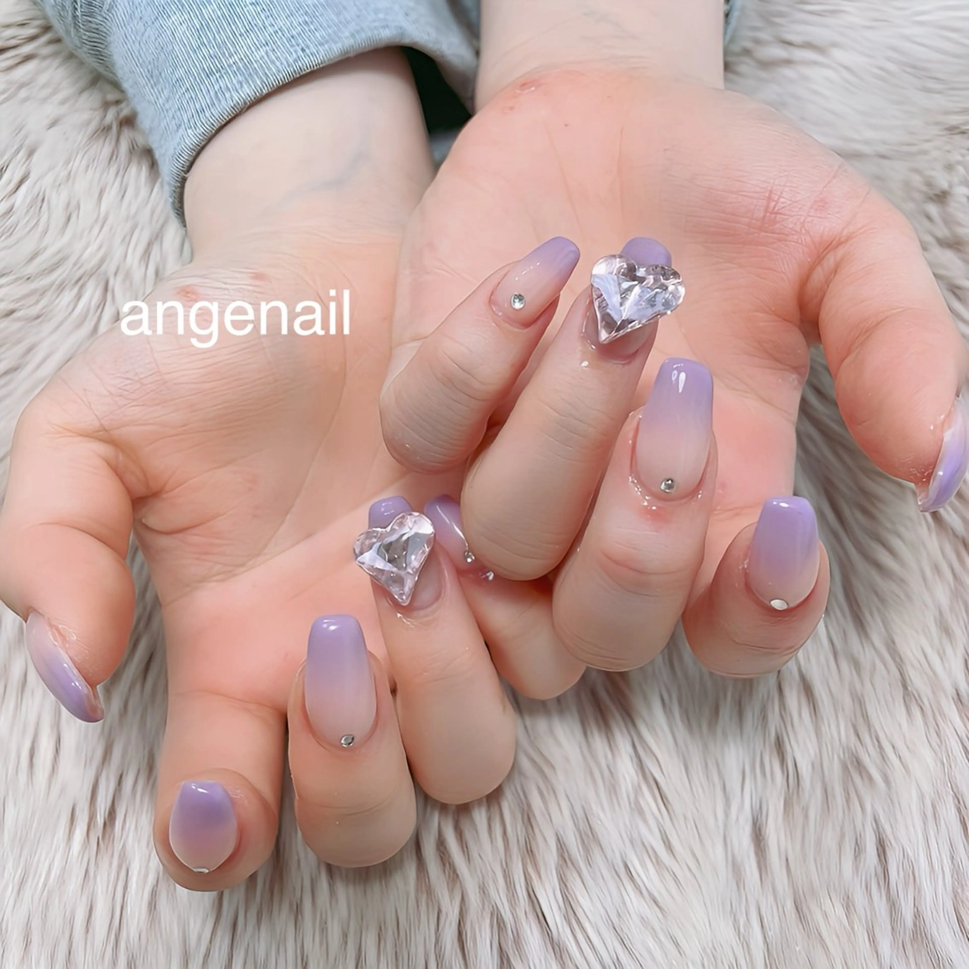 ネイル ハンドネイル オーナーネイリスト MAKIのネイルデザイン