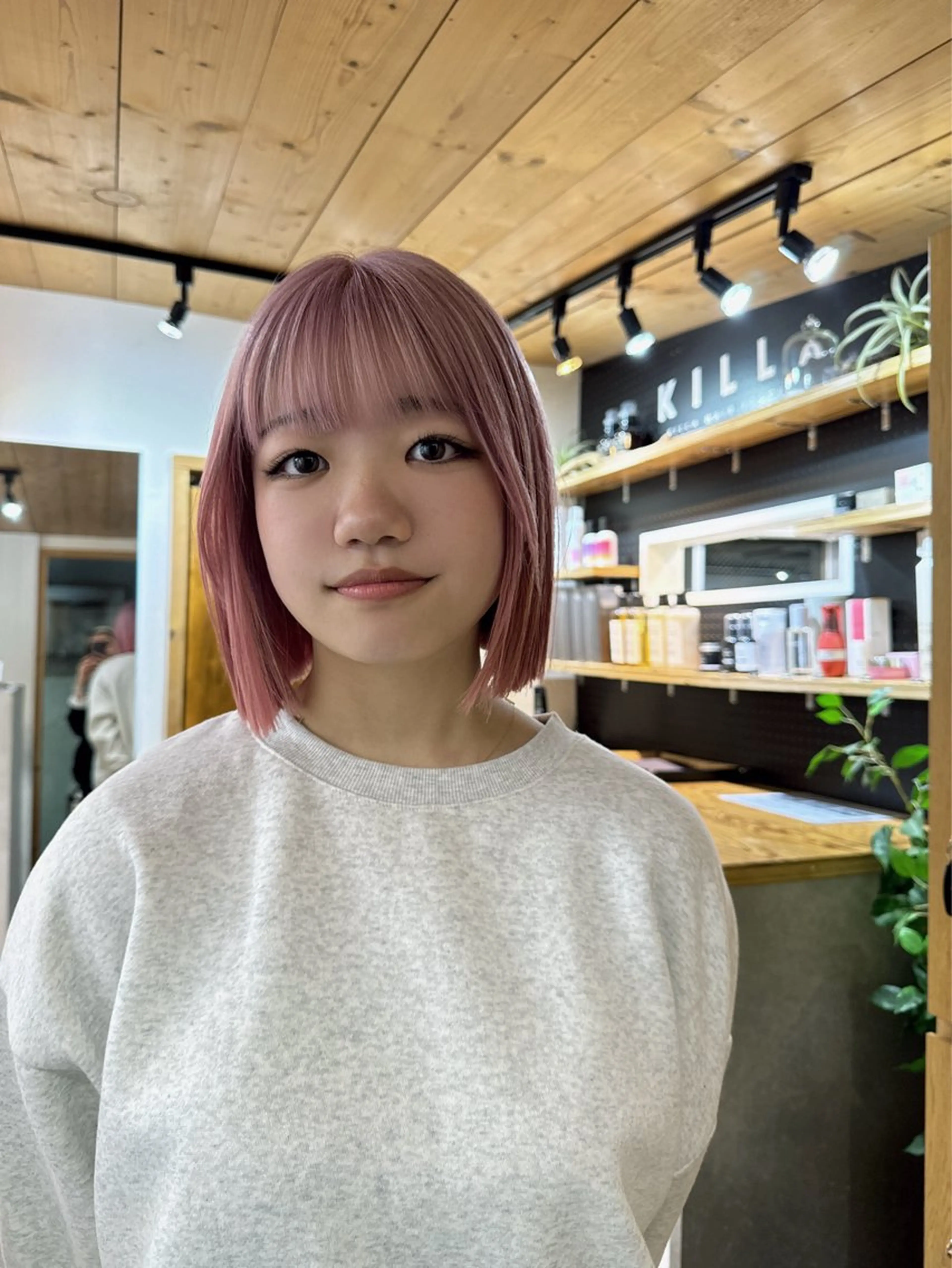 ミディアム カラー Rico / bob/グレージュのヘアスタイル