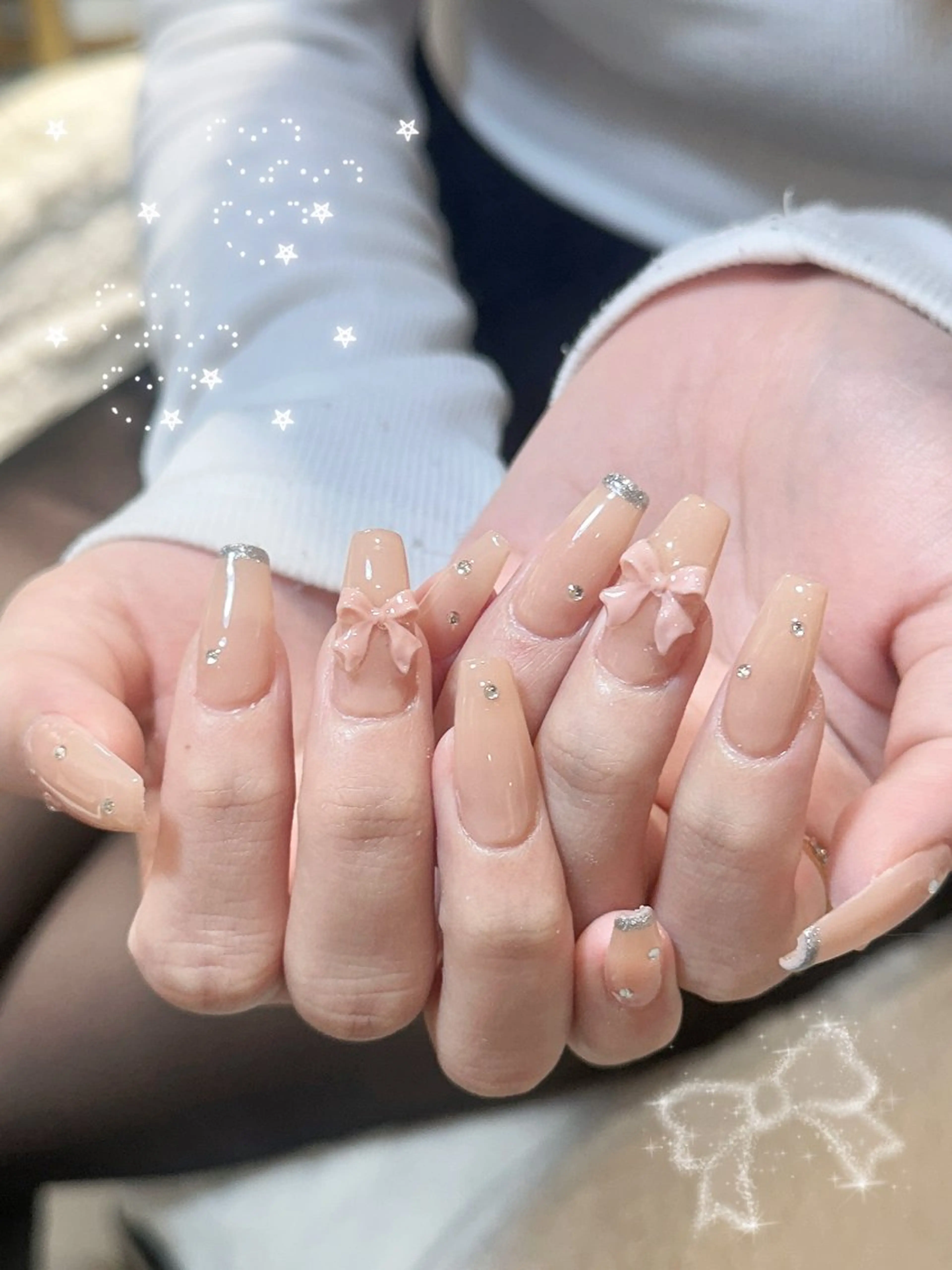 ネイル チークネイル 長さ出し フレンチネイル ガーリー 韓国ネイル ハンドネイル Sun Nail 池袋のエステ・リラクイメージ