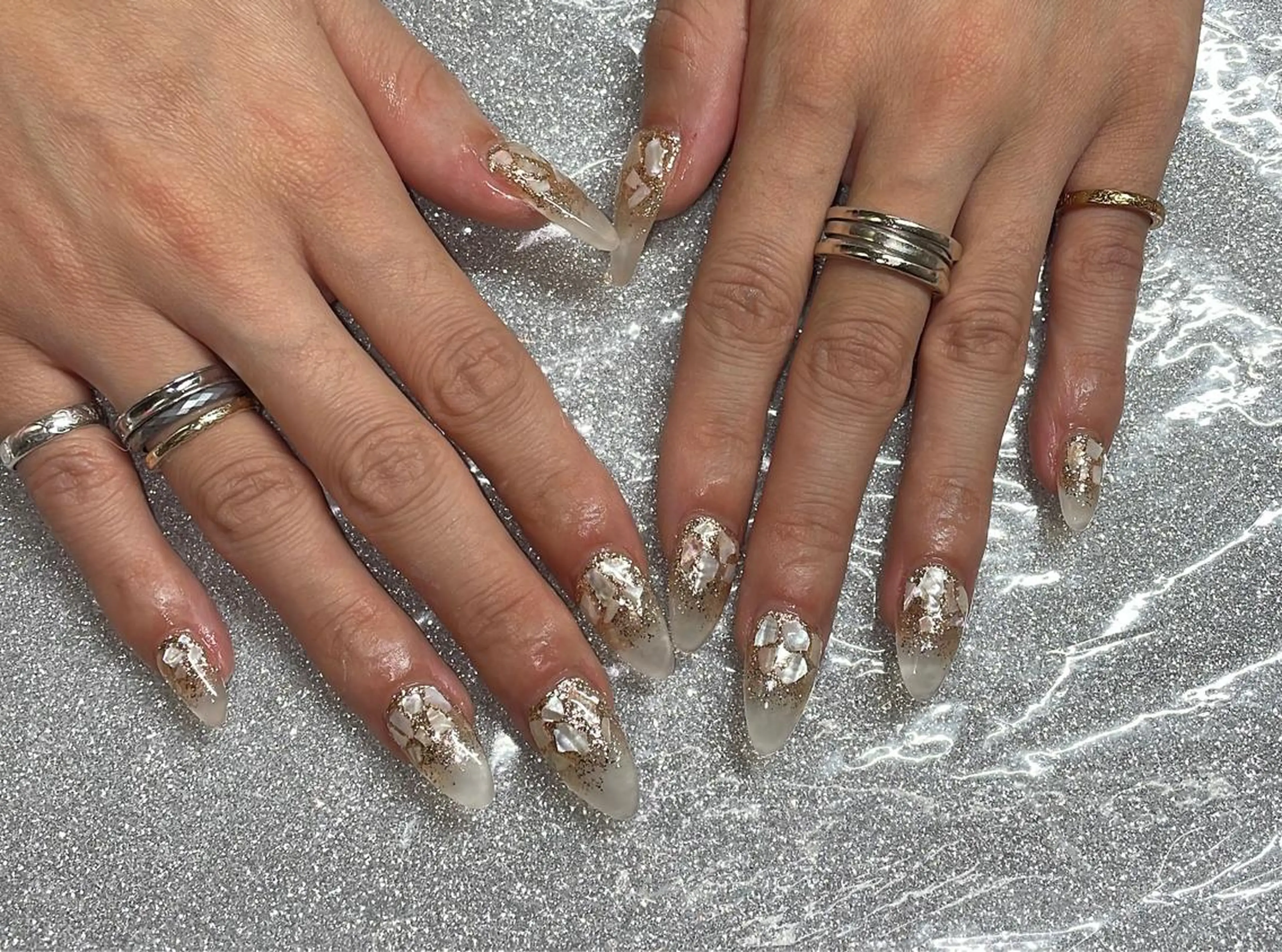 ネイル VIERU 🌈🎀💖のネイルデザイン