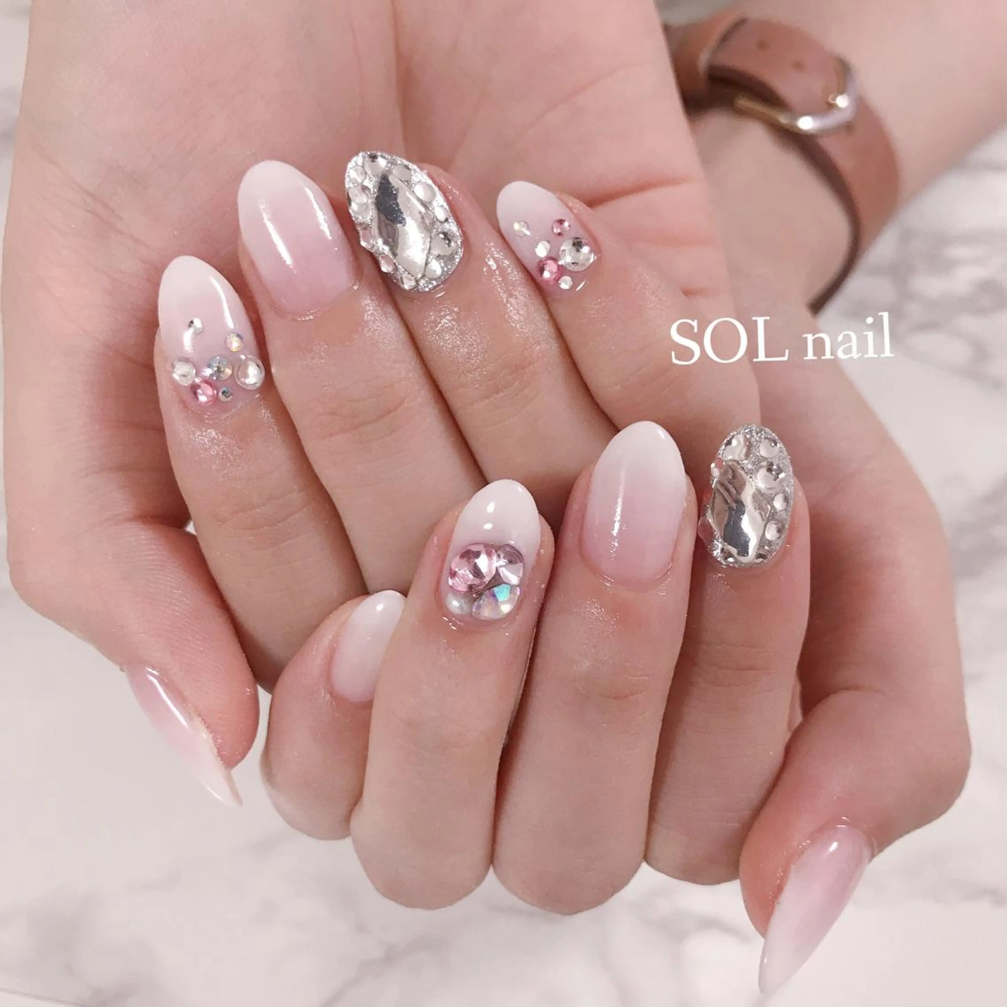 ネイル SOL NAILのネイルデザイン