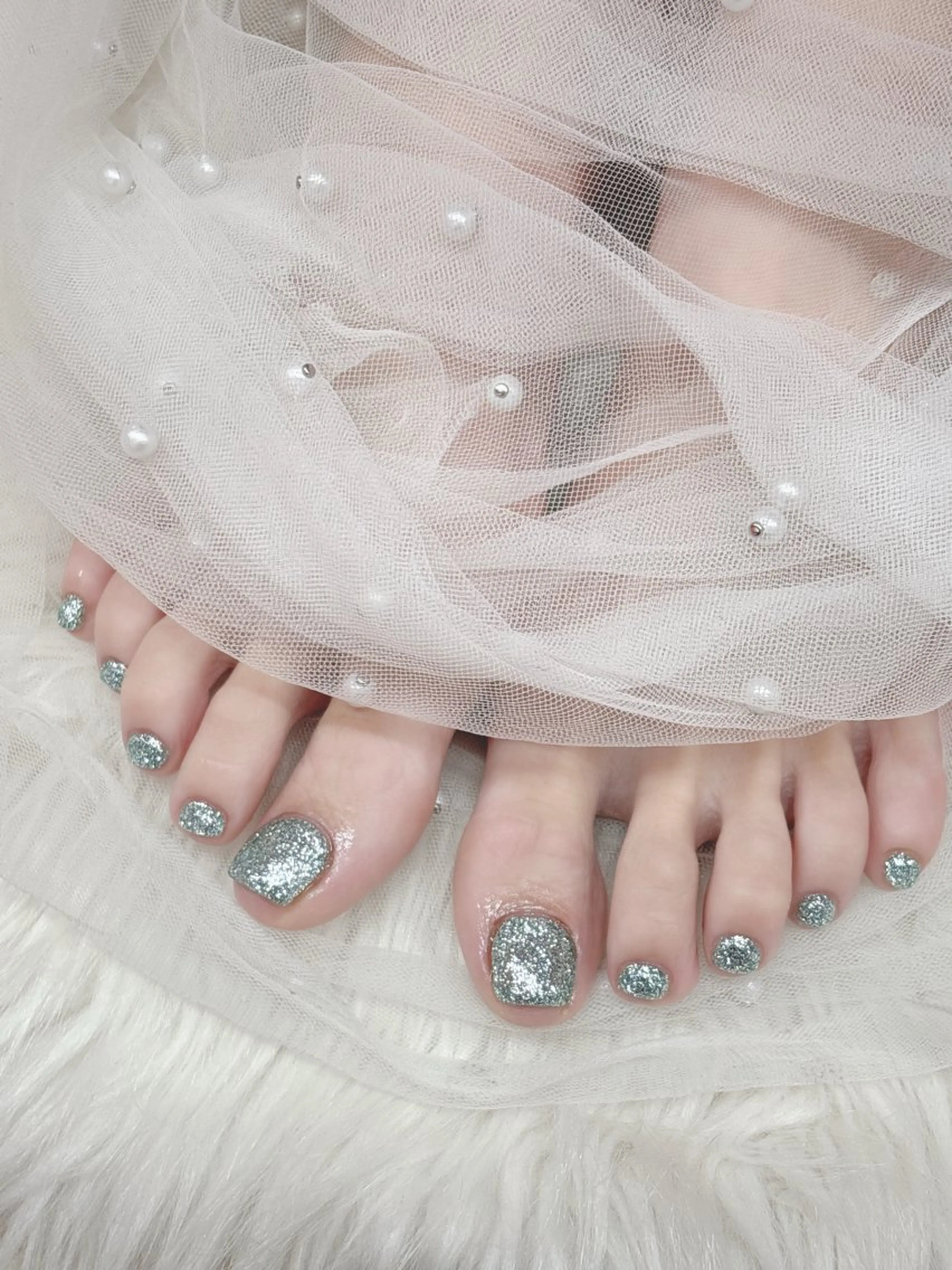 ネイル フットネイル ワンカラーネイル カワイイは正義 💜のネイルデザイン