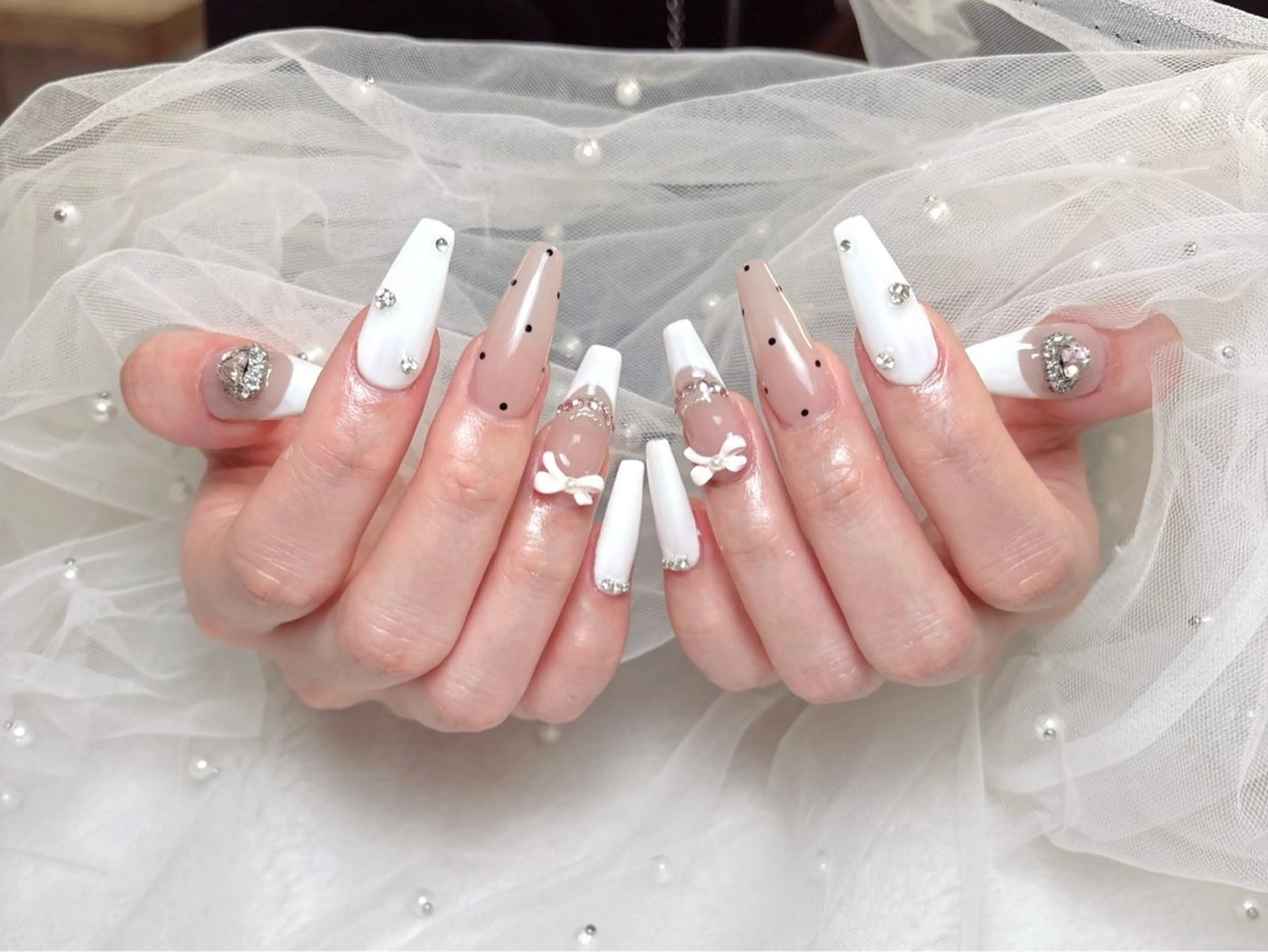 ネイル ハンドネイル ハンドケア R1🎀Nail💕 池袋東口店のネイルデザイン