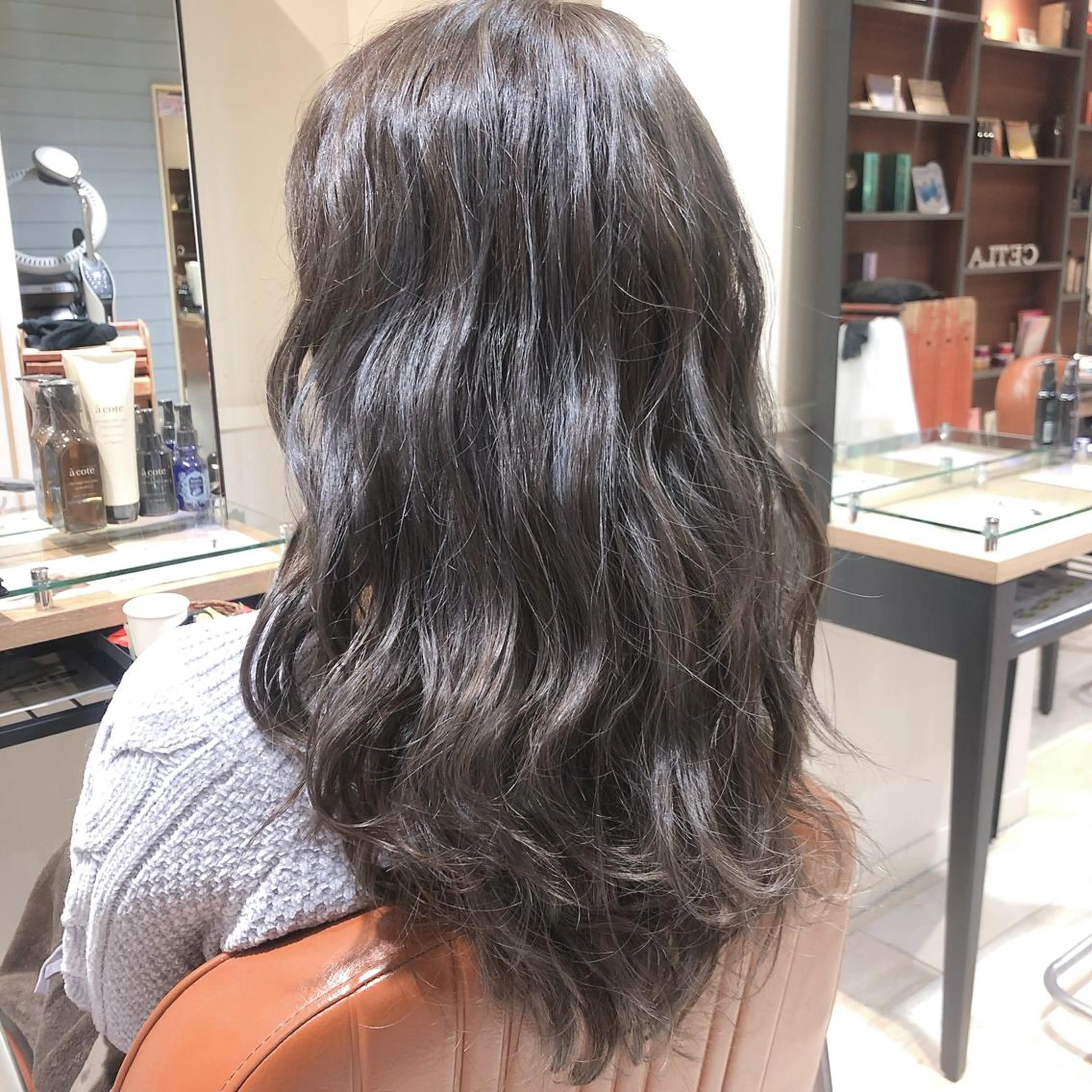 カラー ブリーチ指名 NO1🌈SAKIのヘアスタイル