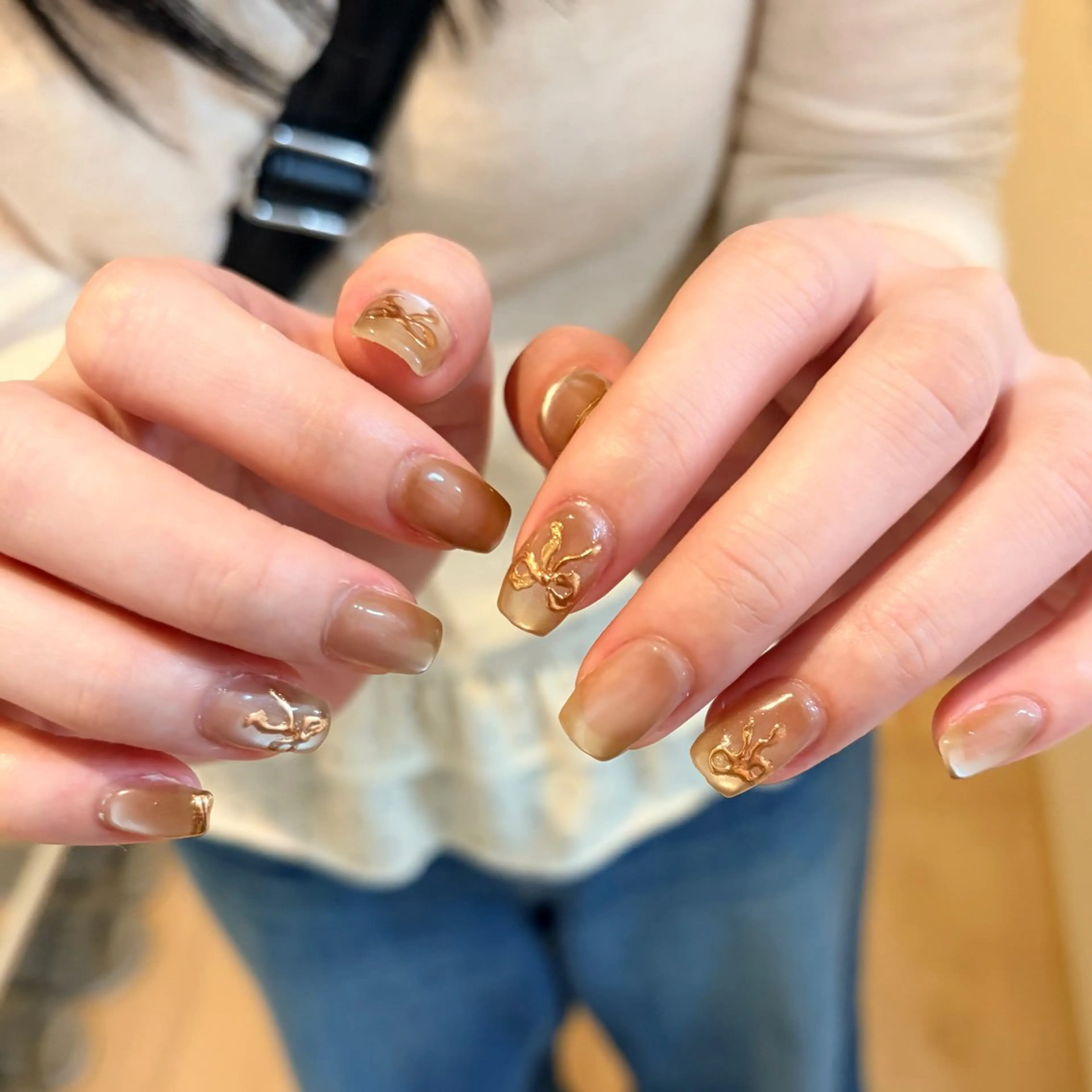 ネイル マグネットネイル ミラーネイル リボン May昭和町/ mahiroのネイルデザイン