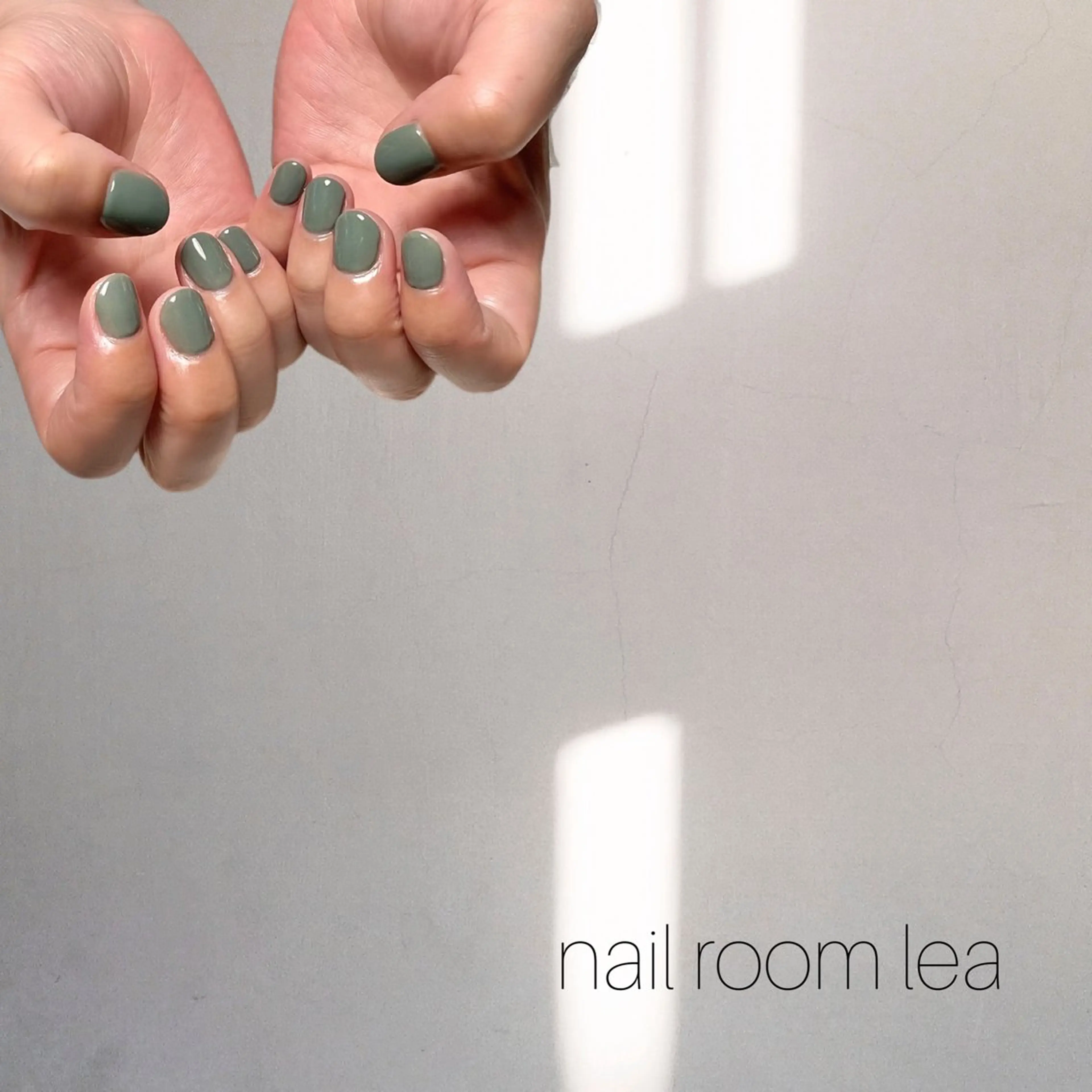 ネイル ハンドネイル ハンドケア nailroom leaのネイルデザイン