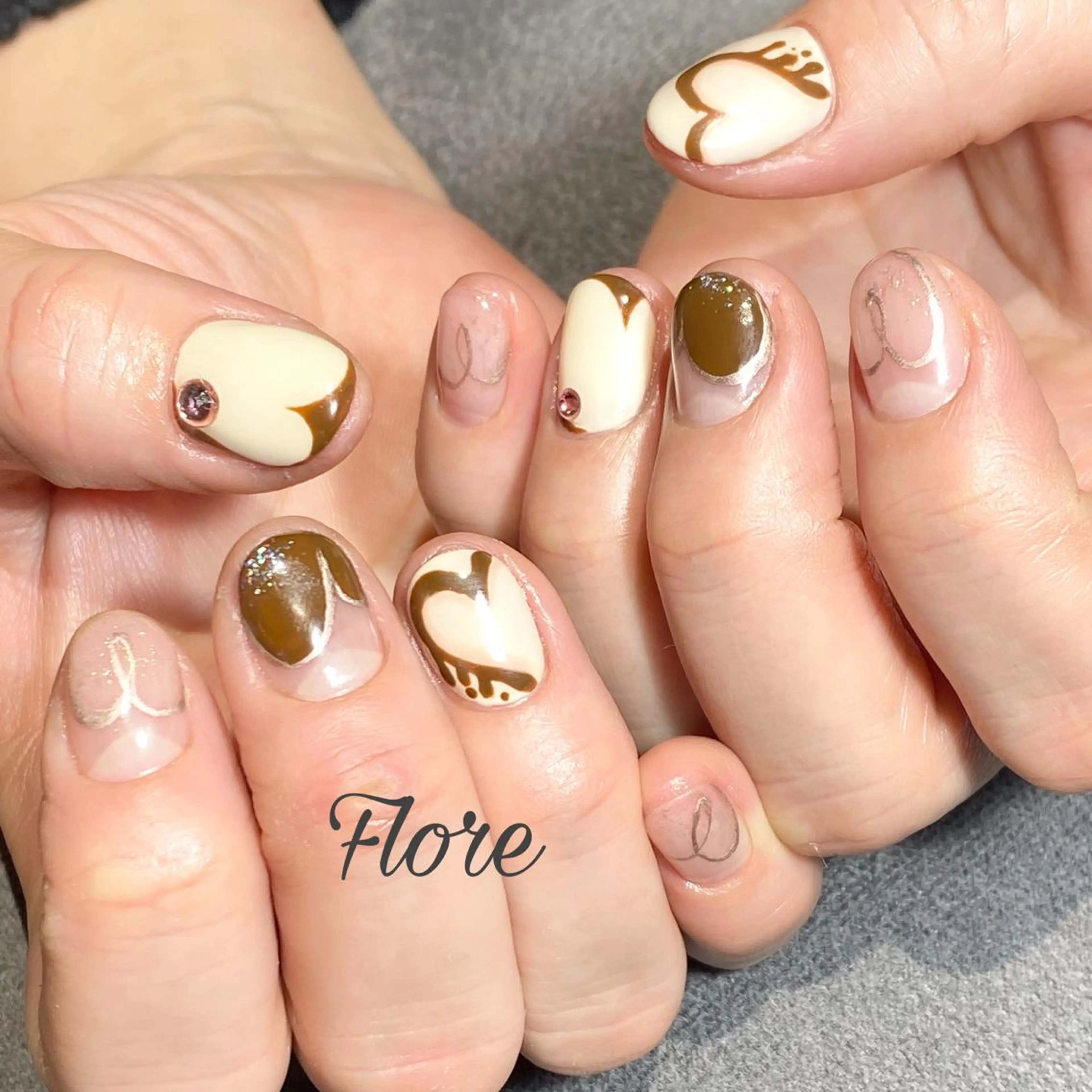 ネイル Flore (フロール)の眉毛・アイブロウイメージ