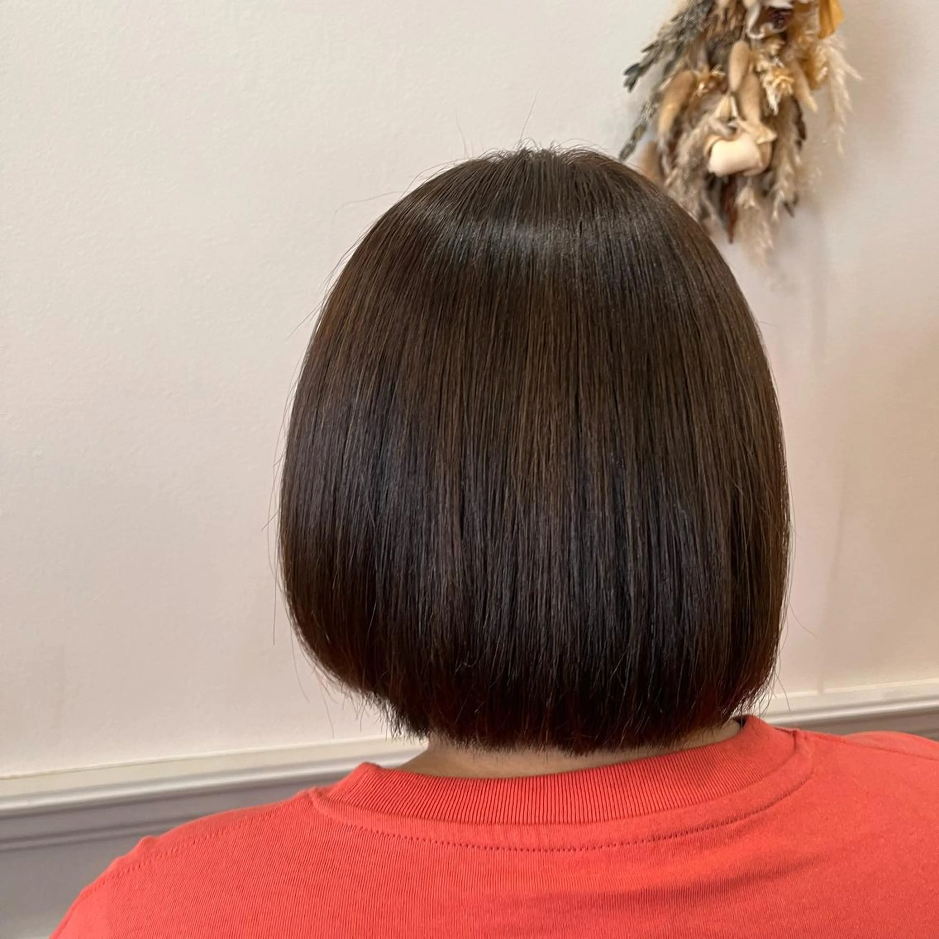 ショート カラー トリートメント ヘアカラー トリートメント よしだ しおりのヘアスタイル