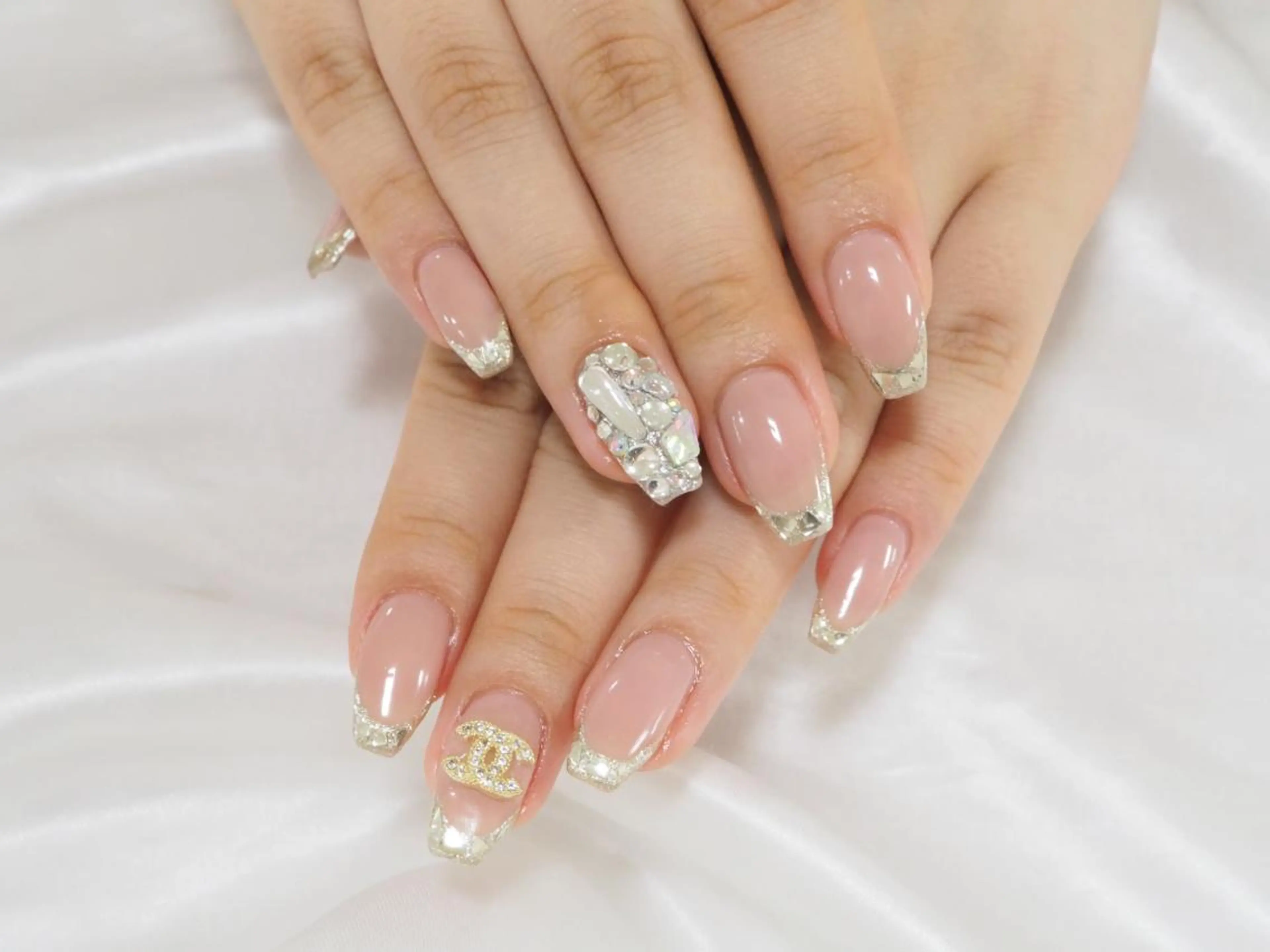 ネイル ハンドネイル Amore Nのネイルデザイン