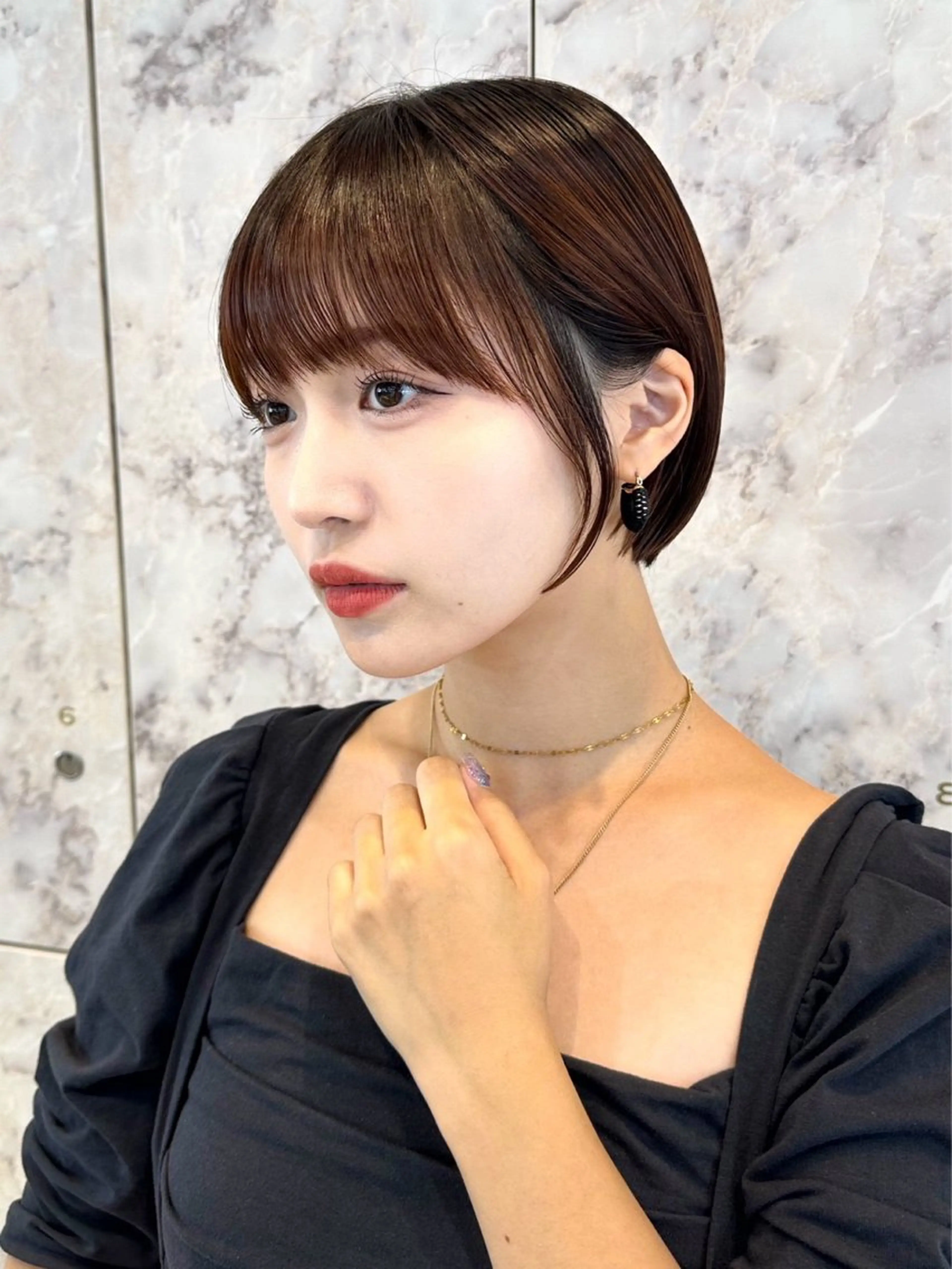 ショート ショートヘア 今っぽレイヤーカット グレージュ/リョウヤのヘアスタイル