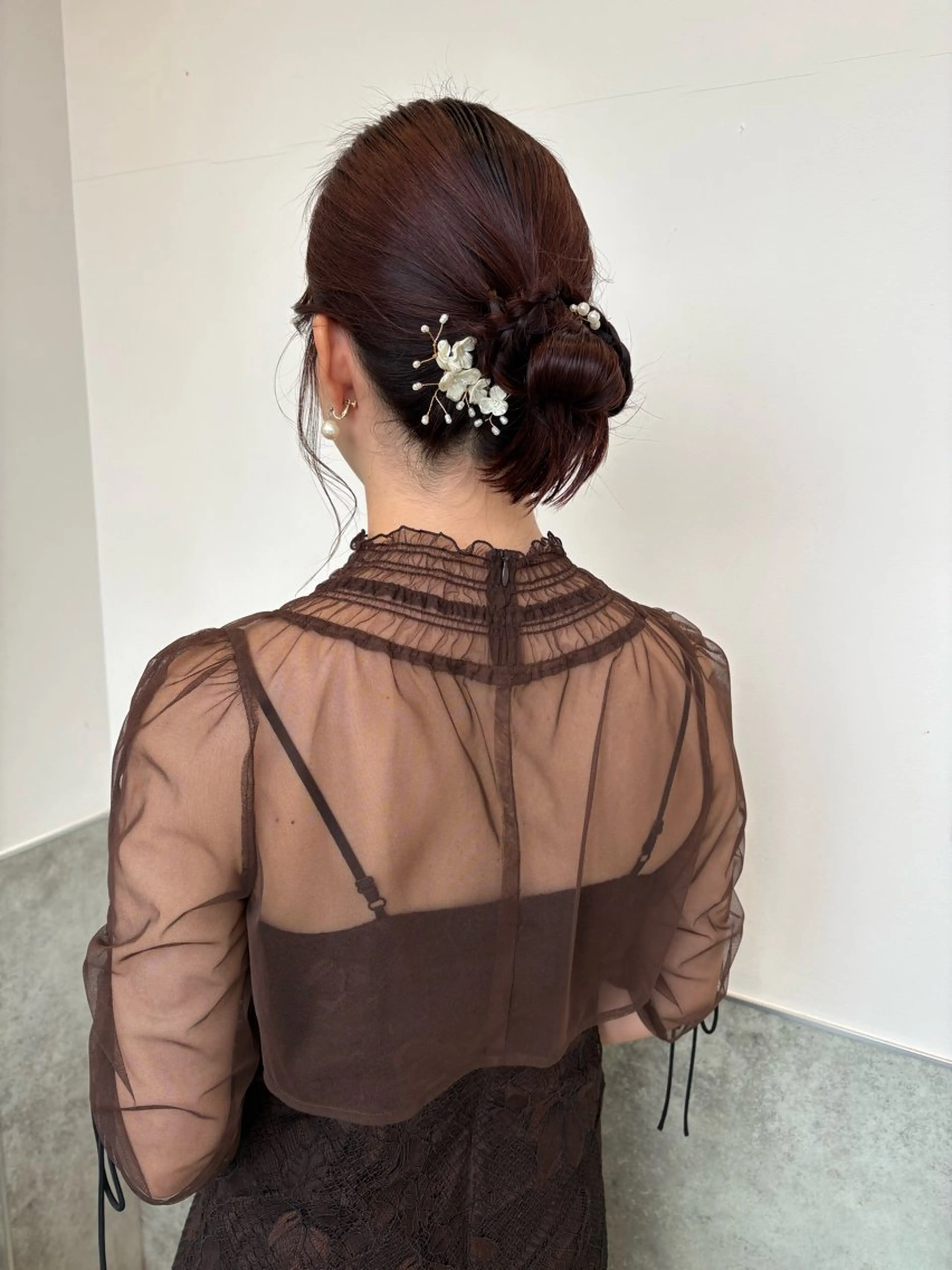 ロング ヘアアレンジ 結婚式・ブライダル ヘアセット mao | 柔らか艶カラー🫧のヘアスタイル