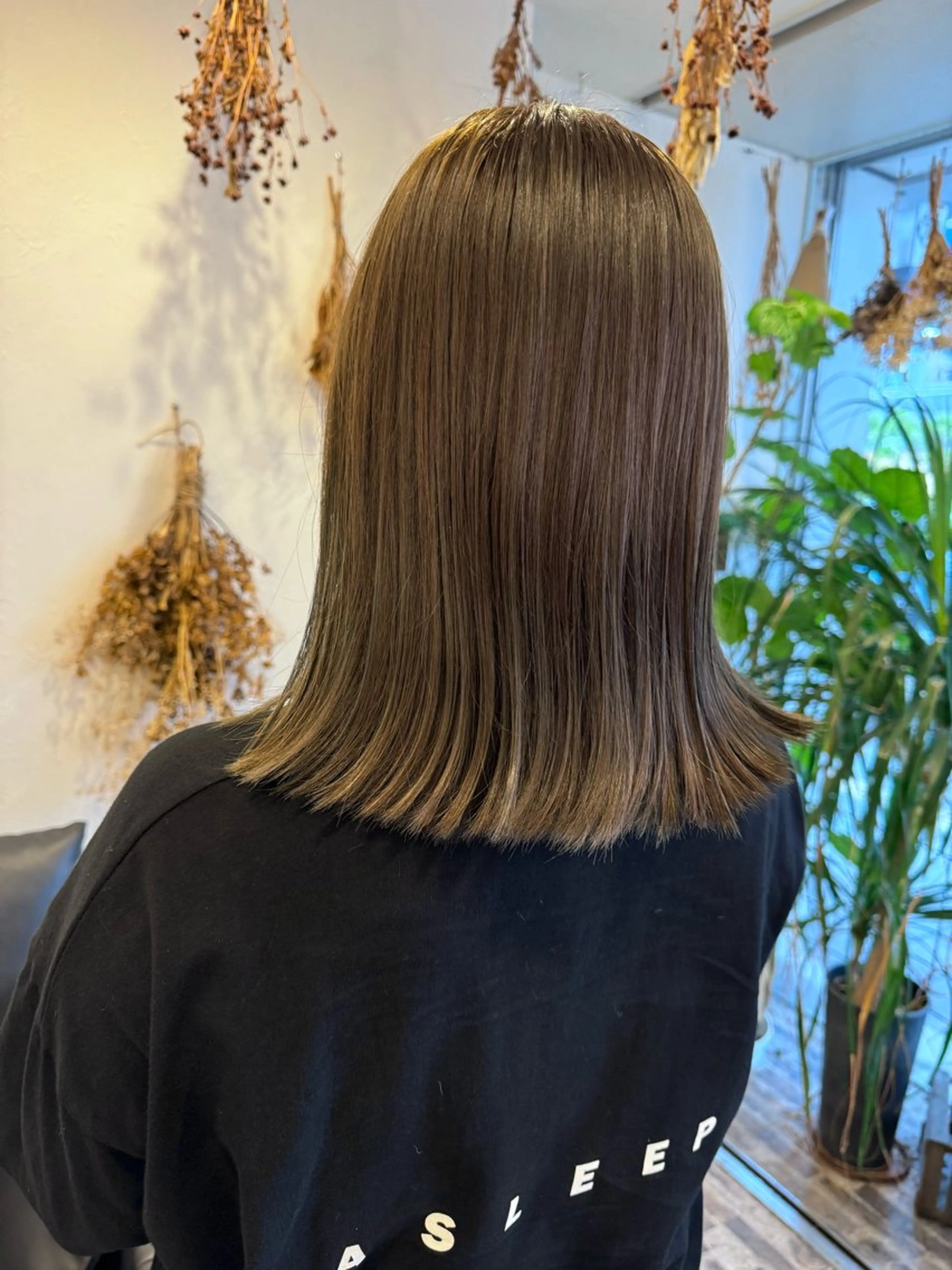 セミロング カラー ベージュカラー ブリーチ ブリーチなしカラー ヘアカラー m ā l o.🌷 サカモトマイコのヘアスタイル