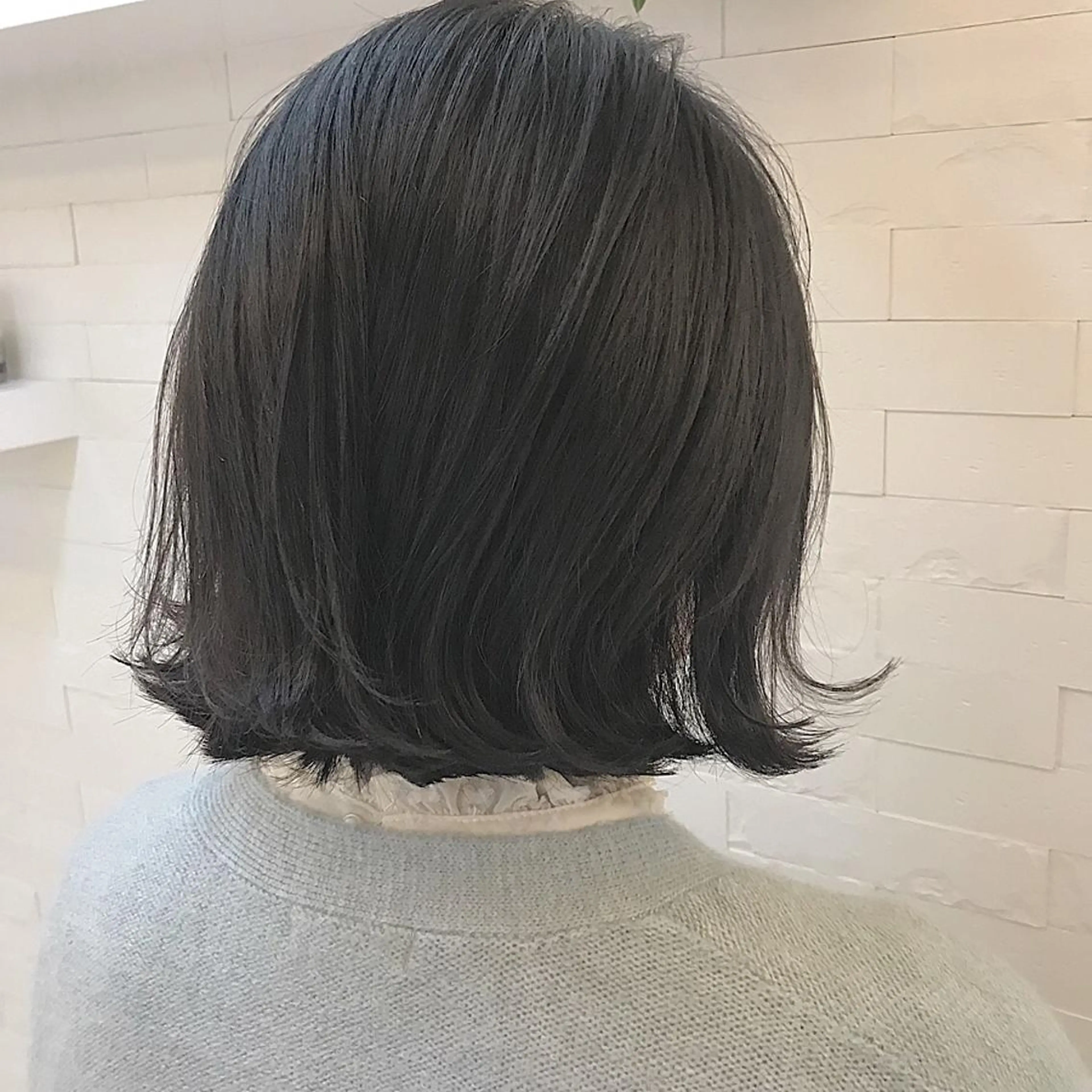 ショート ハイライト✖️ 暗髪🤎Nahoのヘアスタイル