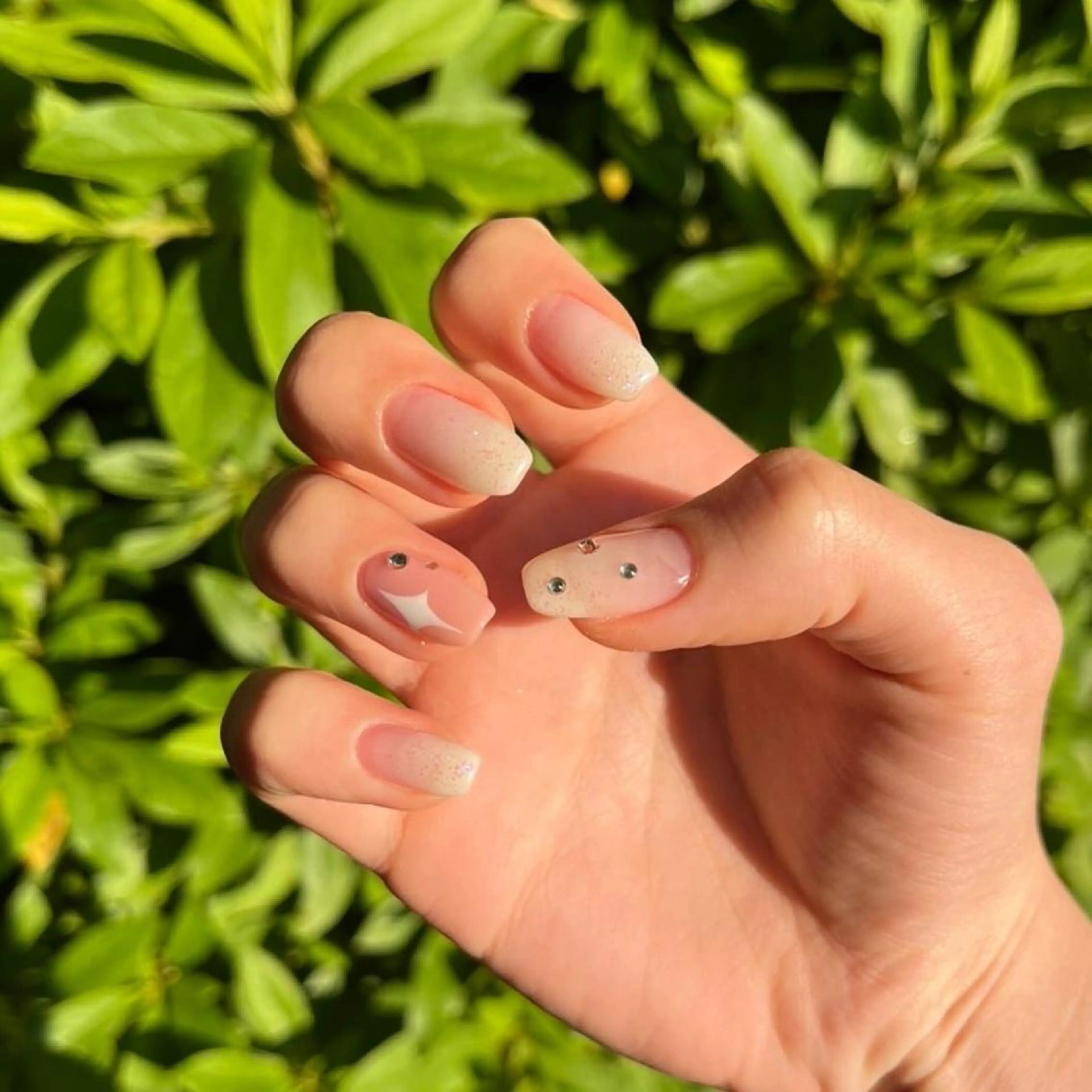 ネイル emunail あやかのネイルデザイン