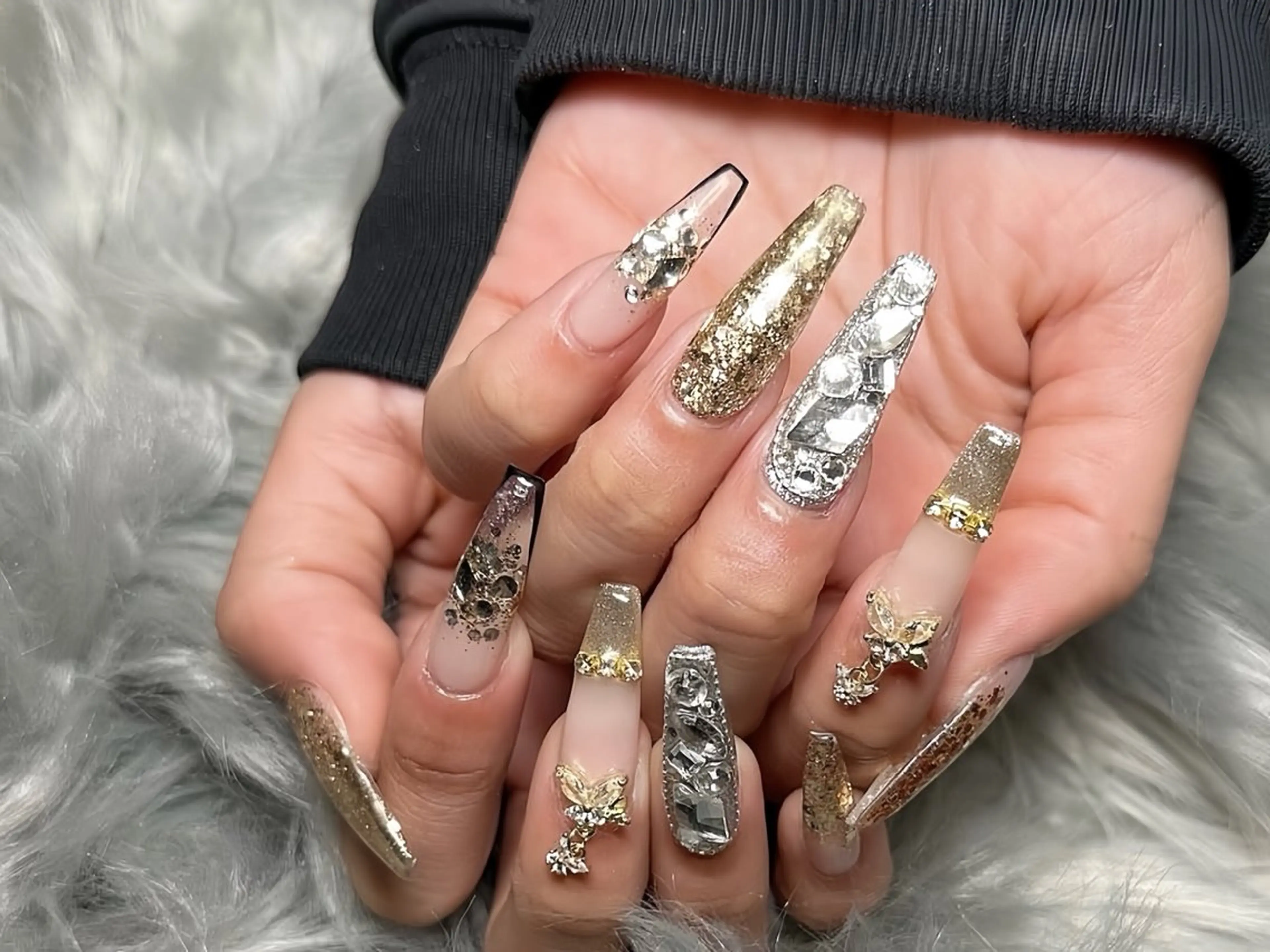 ネイル アートネイル 長さ出し ガーリー 韓国ネイル 持ち込み Rin Nail 新大久保店のネイルデザイン