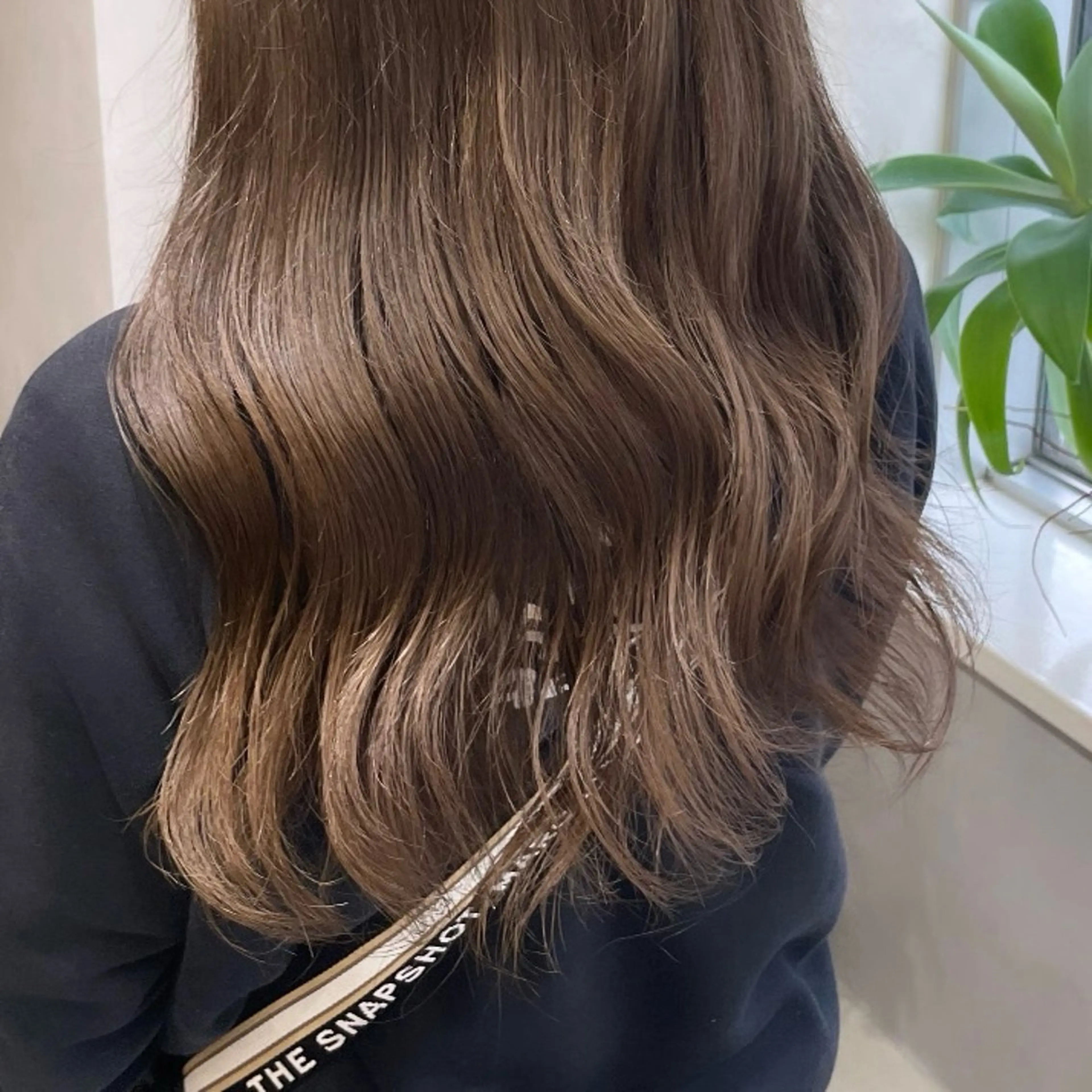 セミロング カラー 透明感カラー グレージュ ヘアカラー Rui/透明感カラー 暖色/レイヤーカットのヘアスタイル