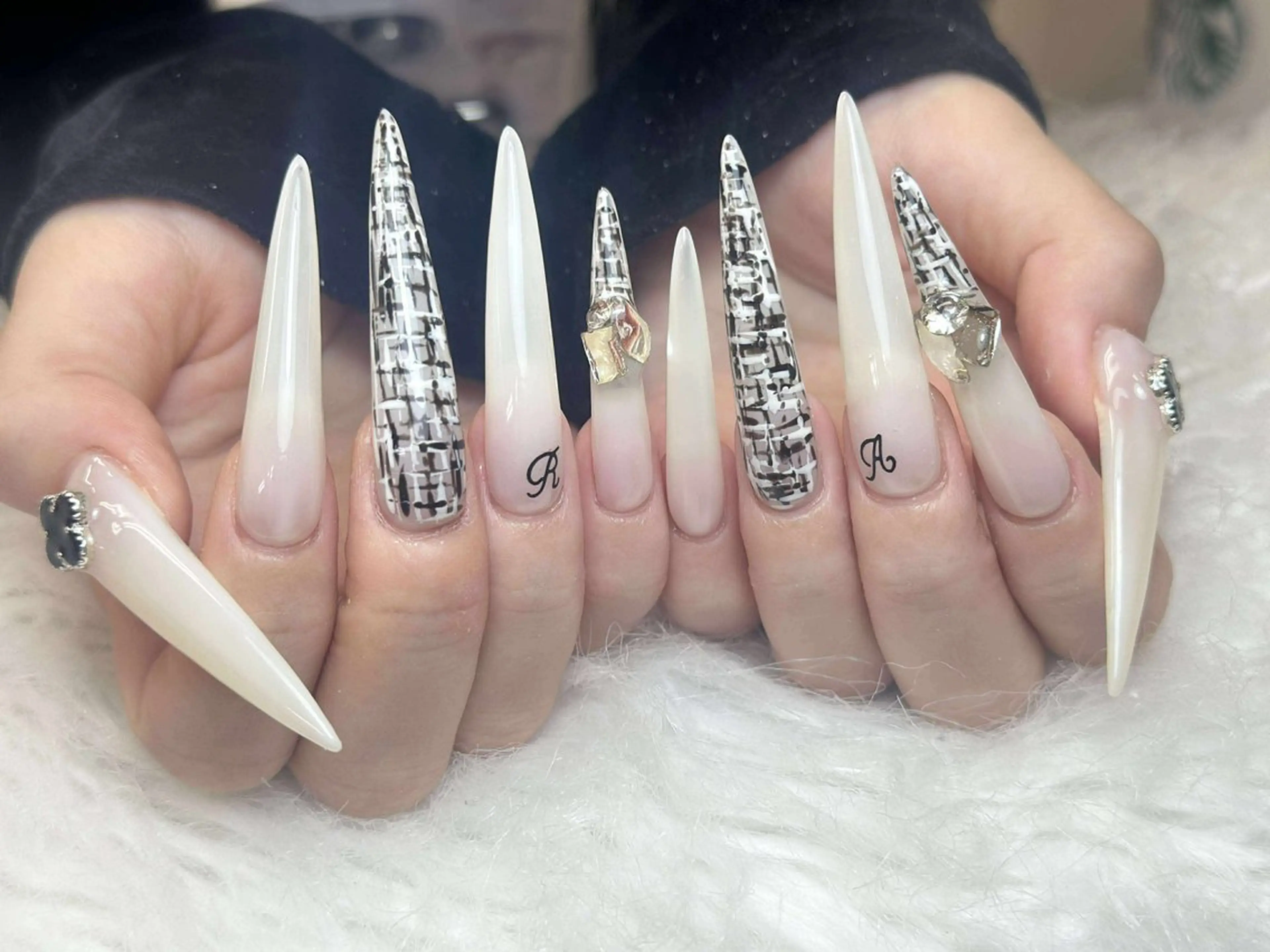 ネイル アートネイル 成人式 ジェルネイル ニュアンスネイル 夏ネイル ハンドネイル Jenn Nail Salonのネイルデザイン