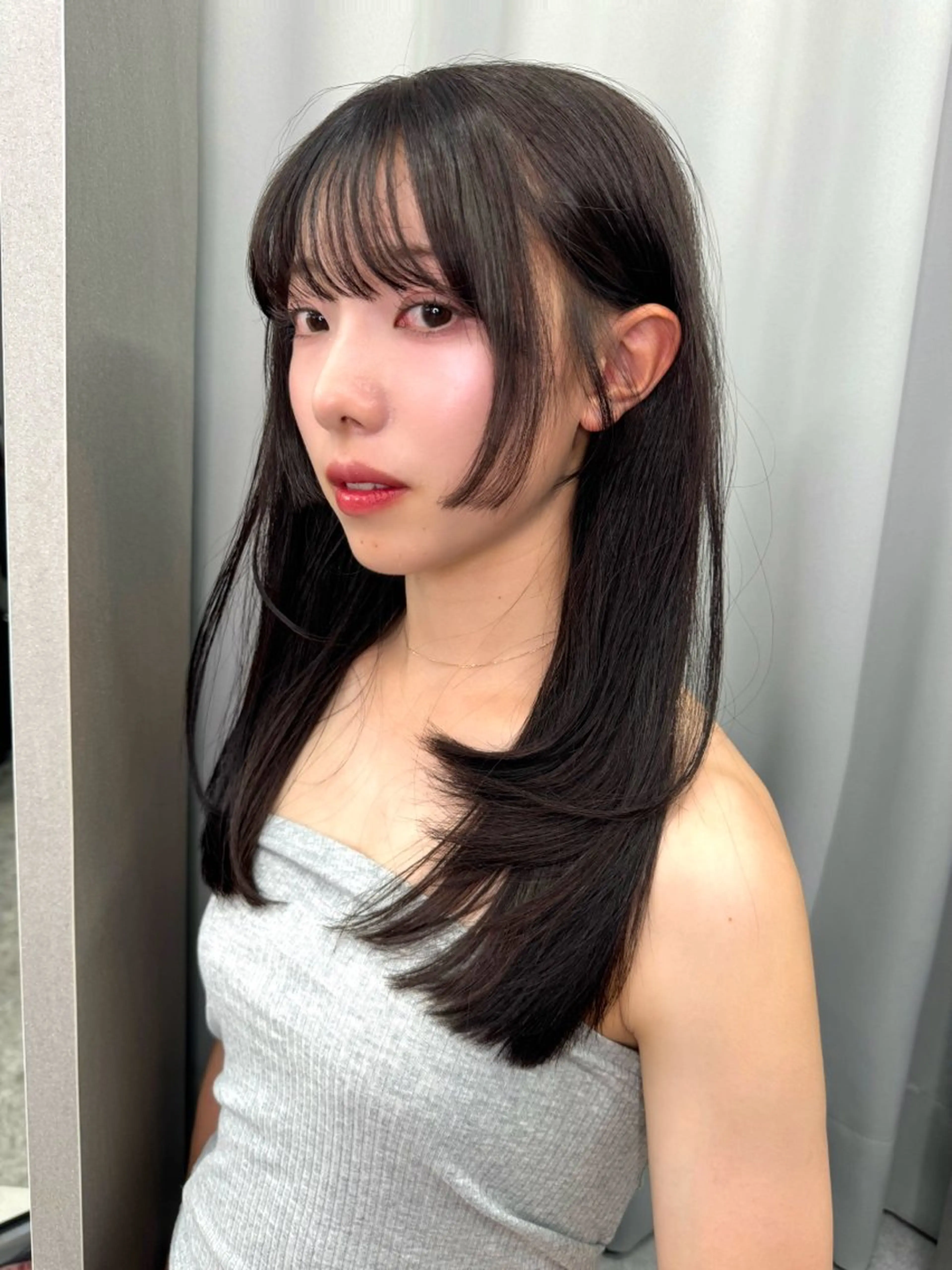 ロング 顔周り/透明感カラー REINA𓍯のヘアスタイル