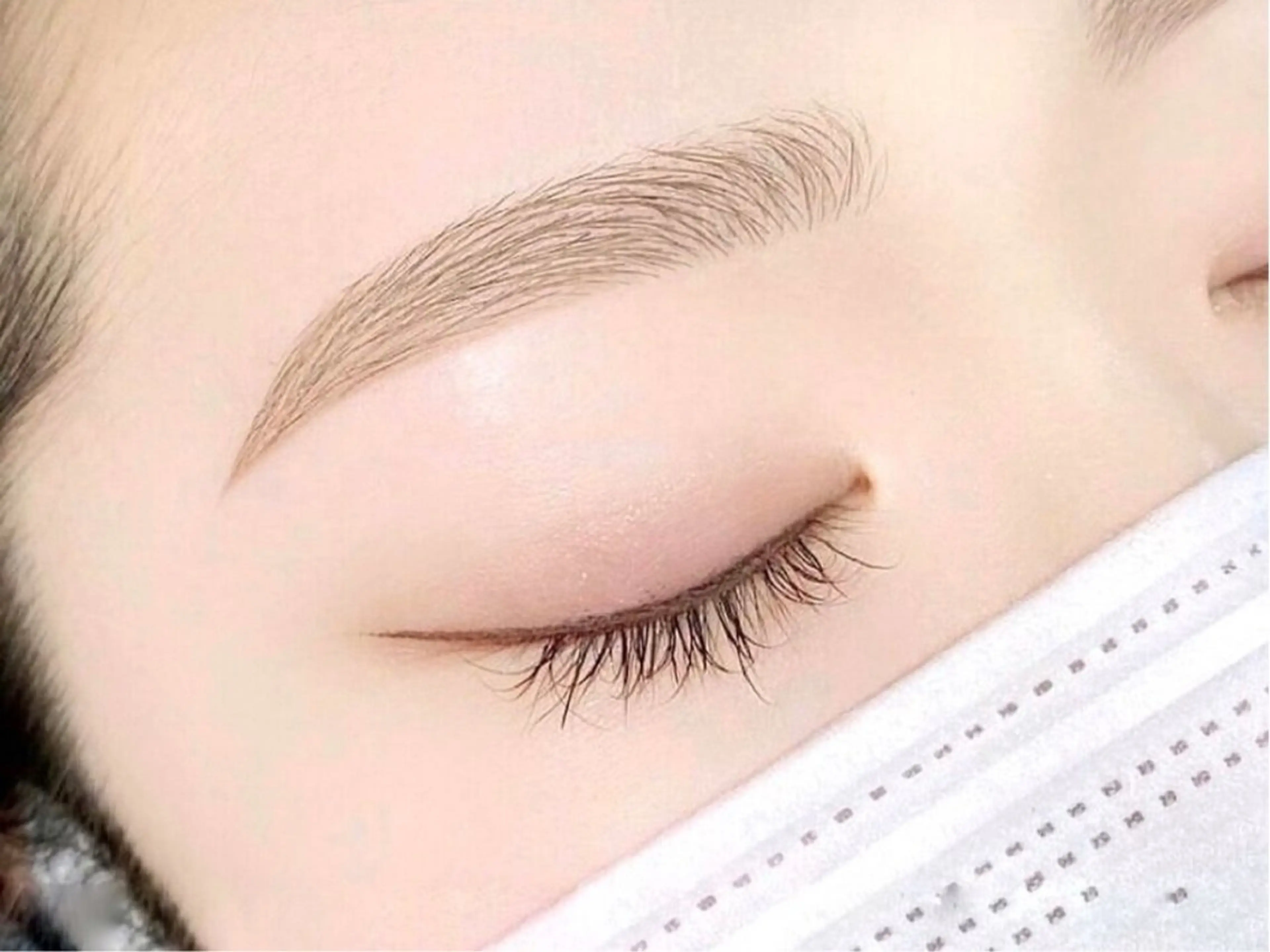 アイブロウ alicetokyo 琴似HIRAYAMAのマツエク・マツパデザイン