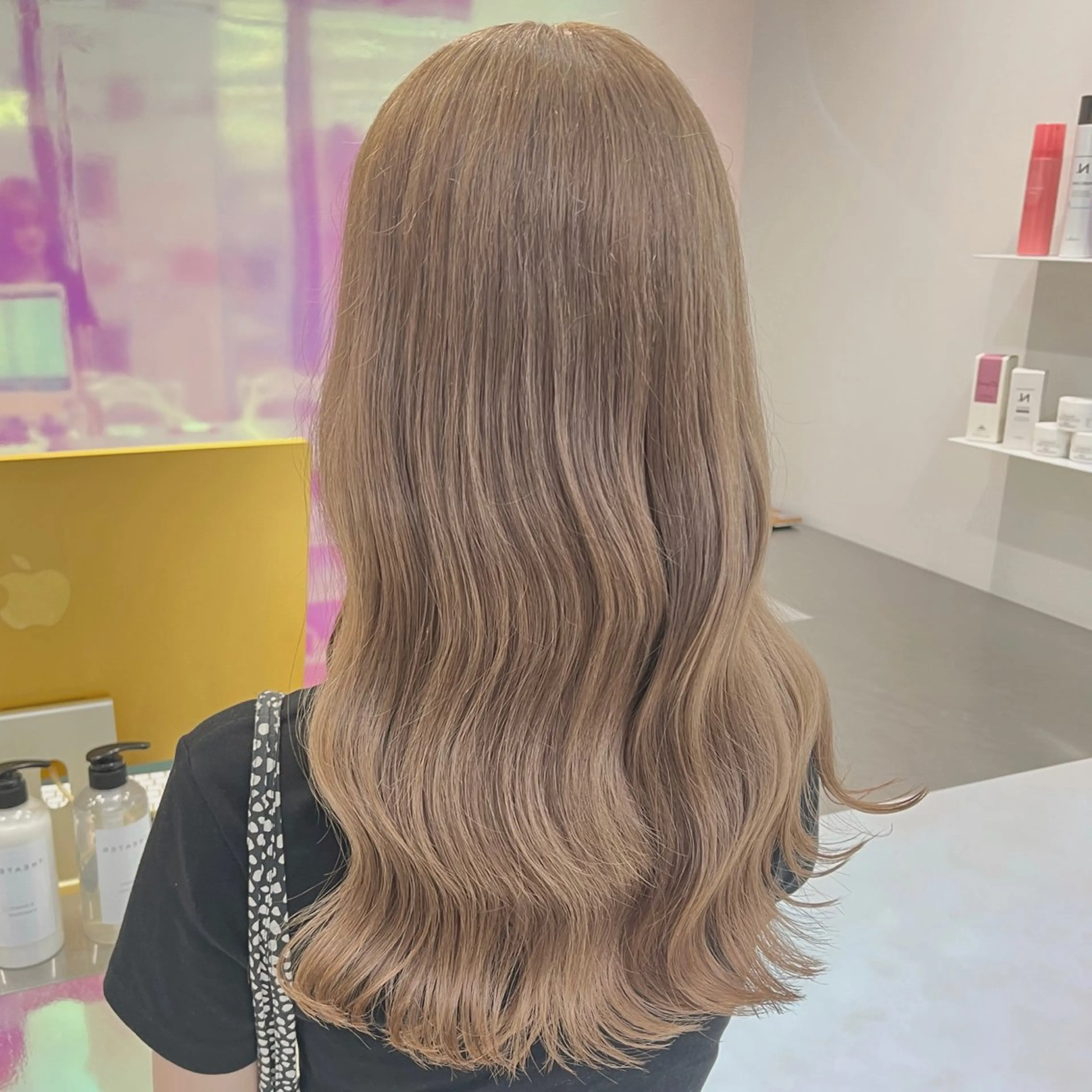 ロング カラー ヘアアレンジ ヘアカラー トレンドレイヤー No.1/KOHEIのヘアスタイル