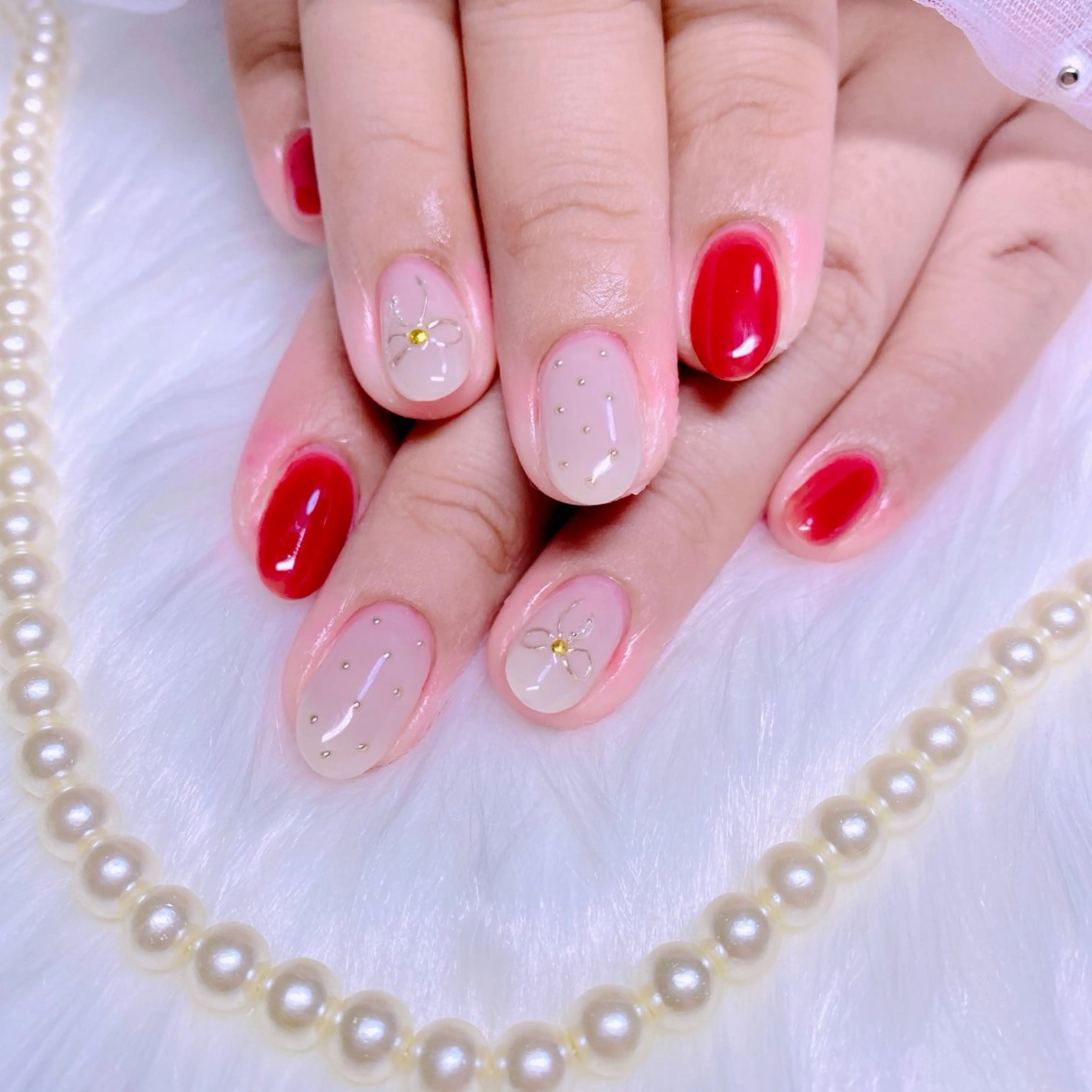 ネイル オフィスネイル リボン Nail Yunaのネイルデザイン