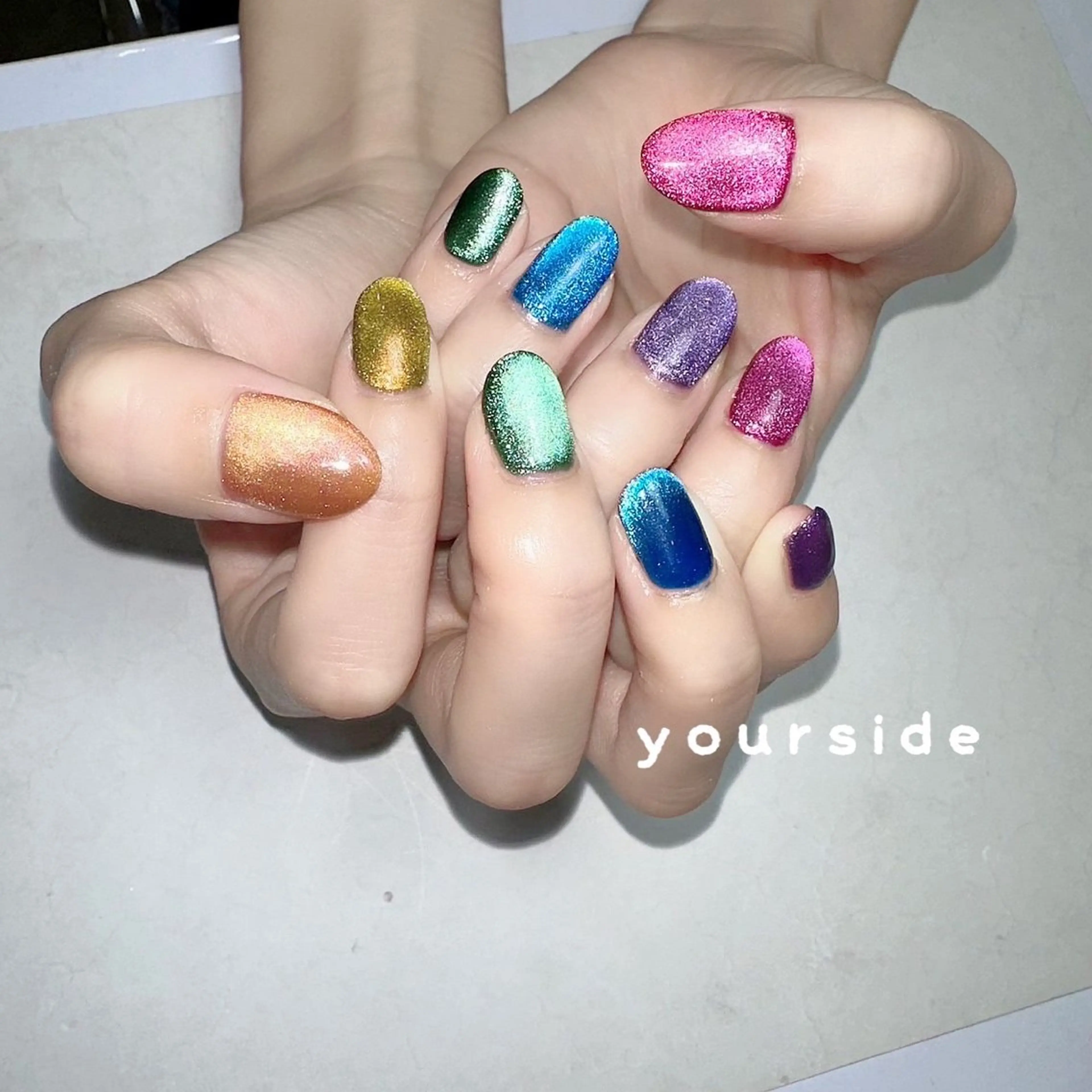 マグネットカラーの写真