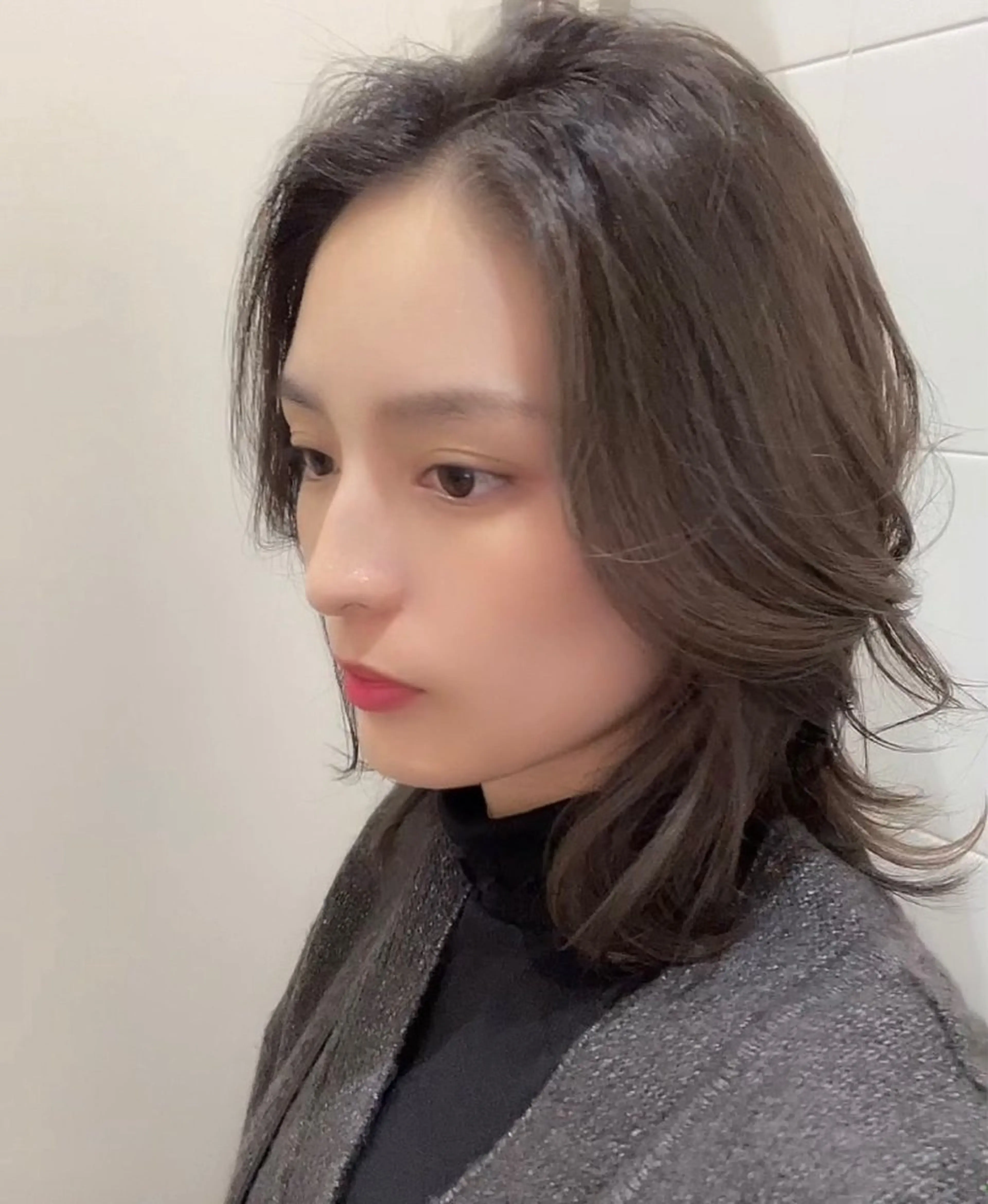 ミディアム カラー ブリーチ グレージュ 外国人風カラー カット ヘアカラー AVANCE.難波 店長 松元のヘアスタイル