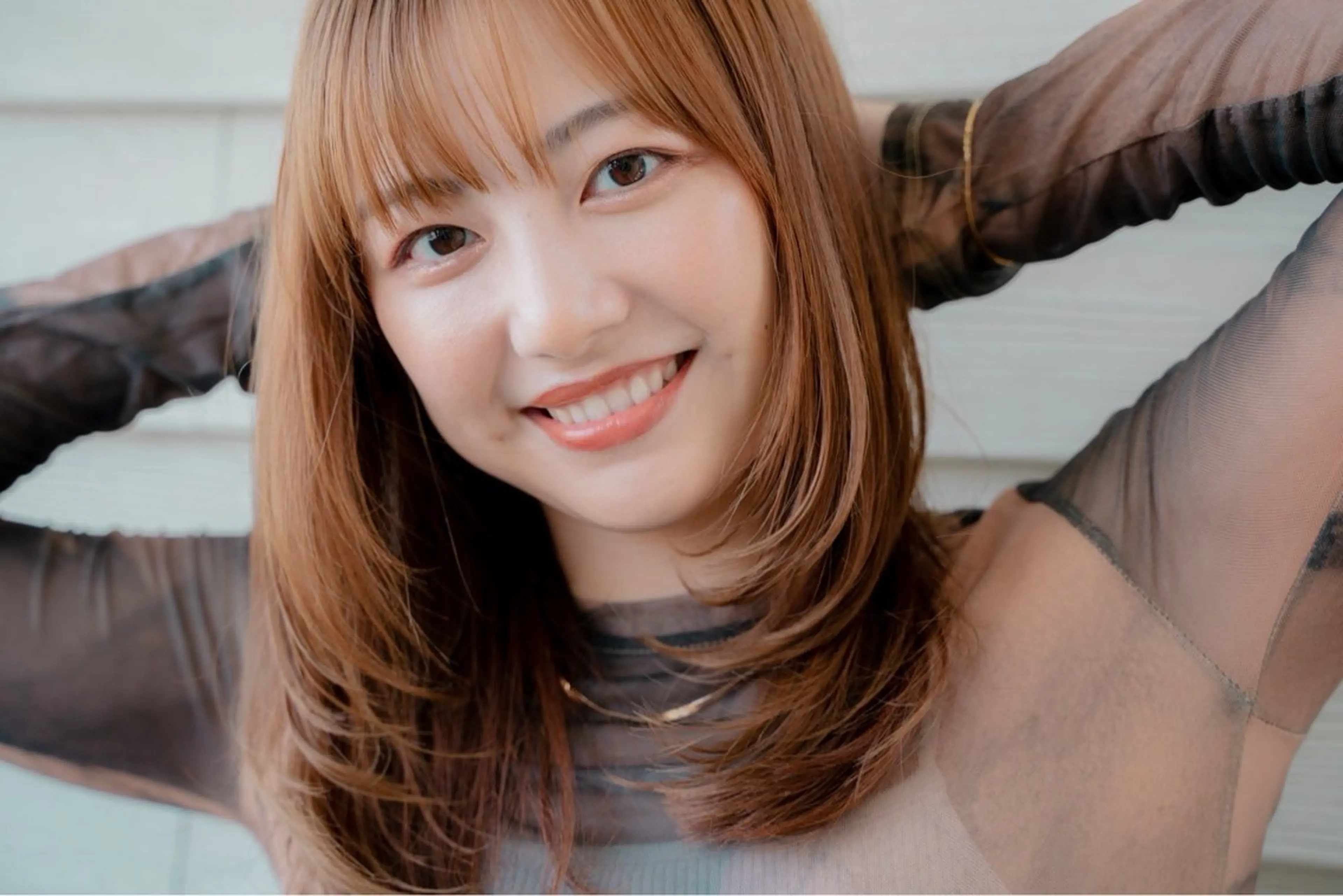 セミロング セミロングレイヤー レイヤーカット 高橋 明由武のヘアスタイル