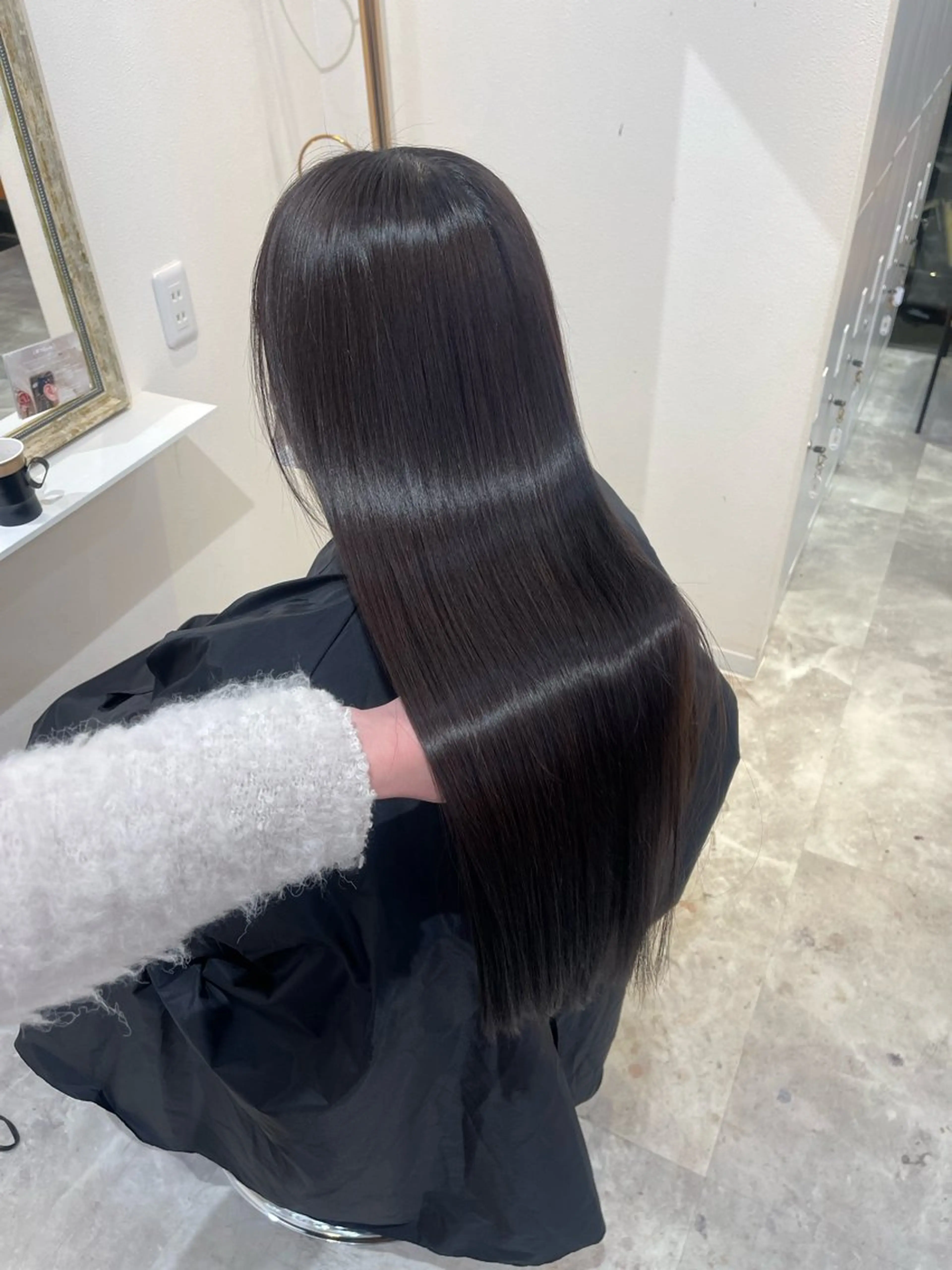 ロング カラー 髪質改善 トリートメント カット ヘアカラー トリートメント 盛れる顔まわり✨🎀 レイヤー別所好葉のヘアスタイル