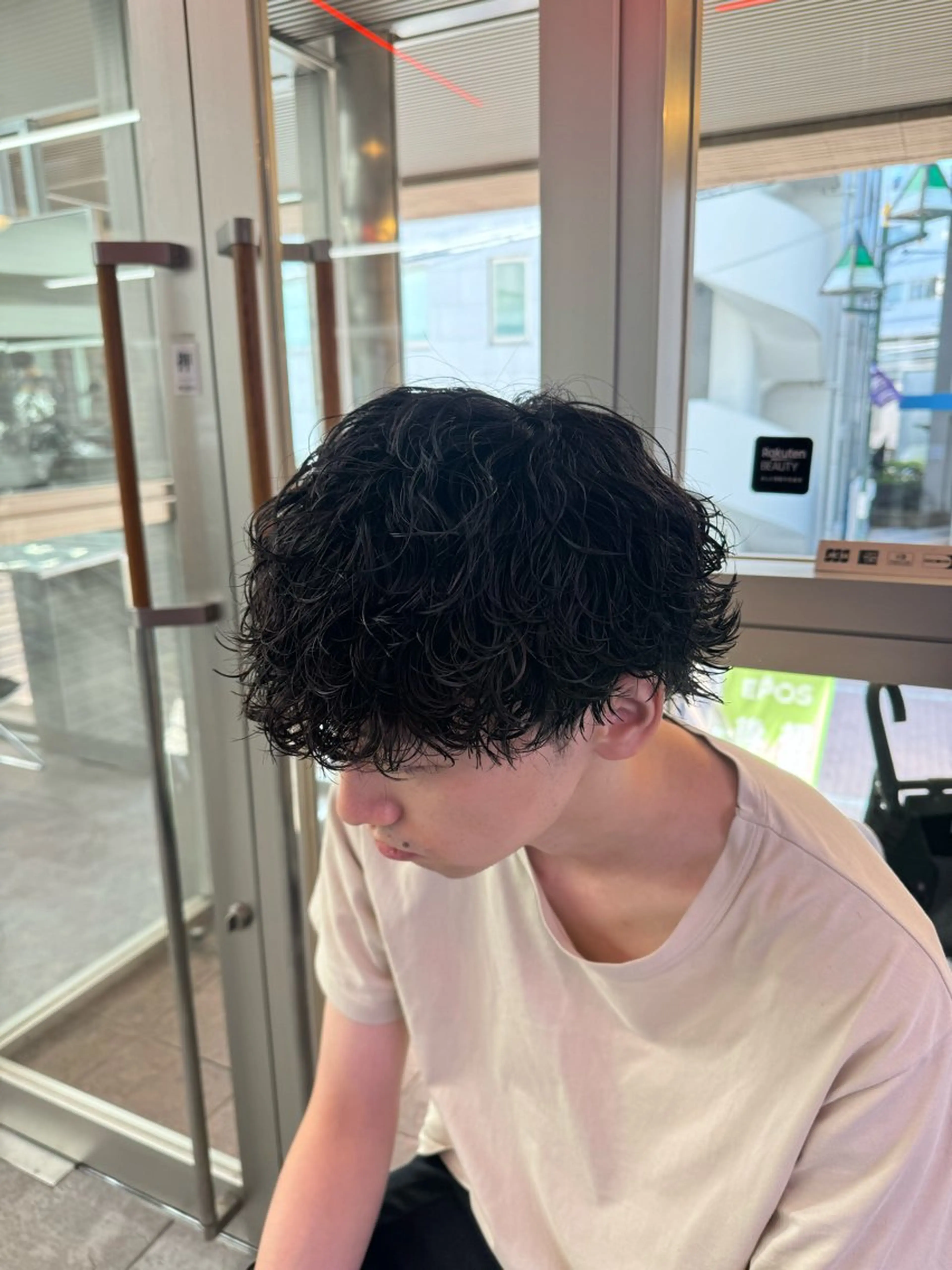 ショート パーマ メンズ カット パーマ トリートメント 🔥漢髪特化メンズ マネージャーYUKIのヘアスタイル
