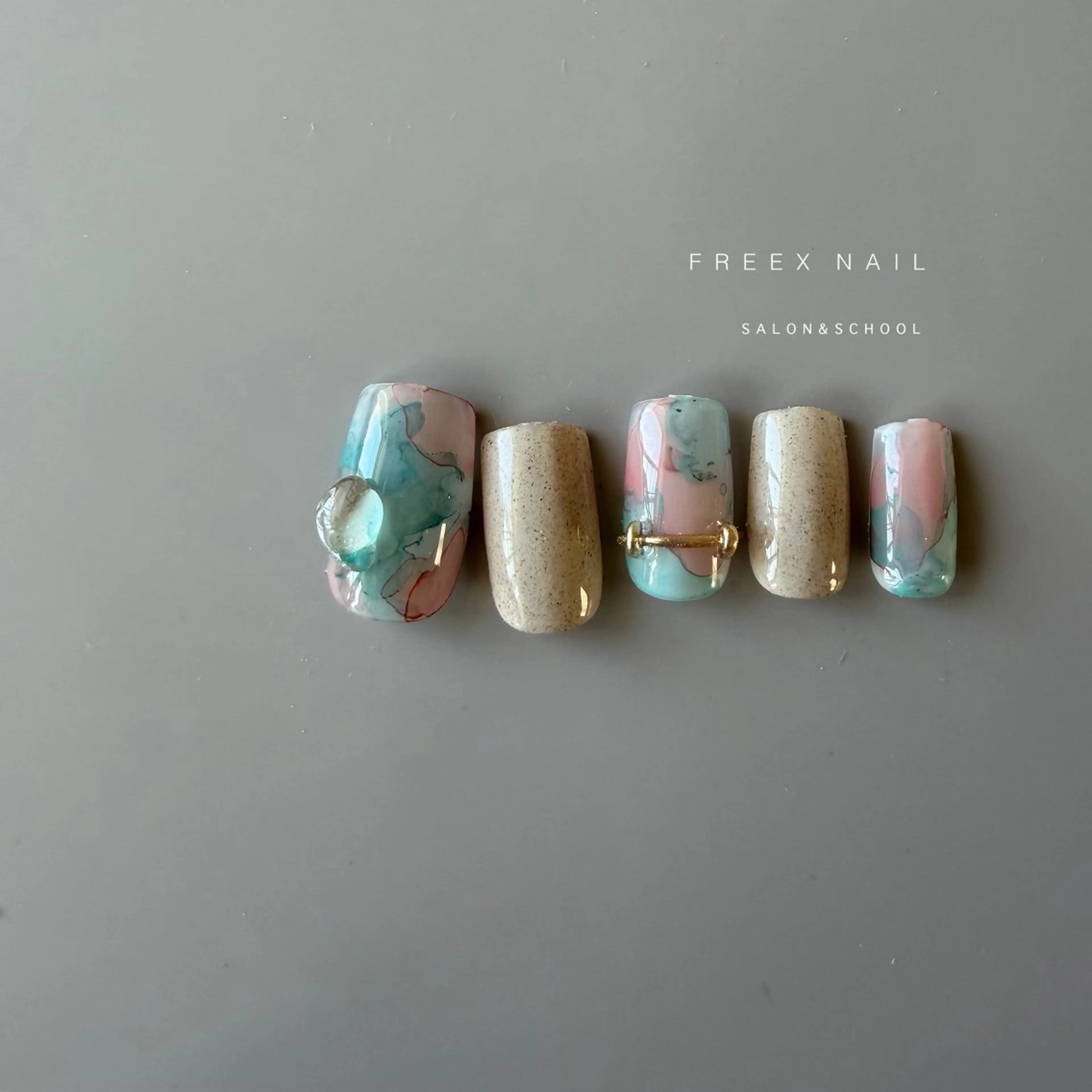 ネイル ニュアンスネイル ハンドネイル ハンドケア freex nail /ニュアンス/個性派のネイルデザイン