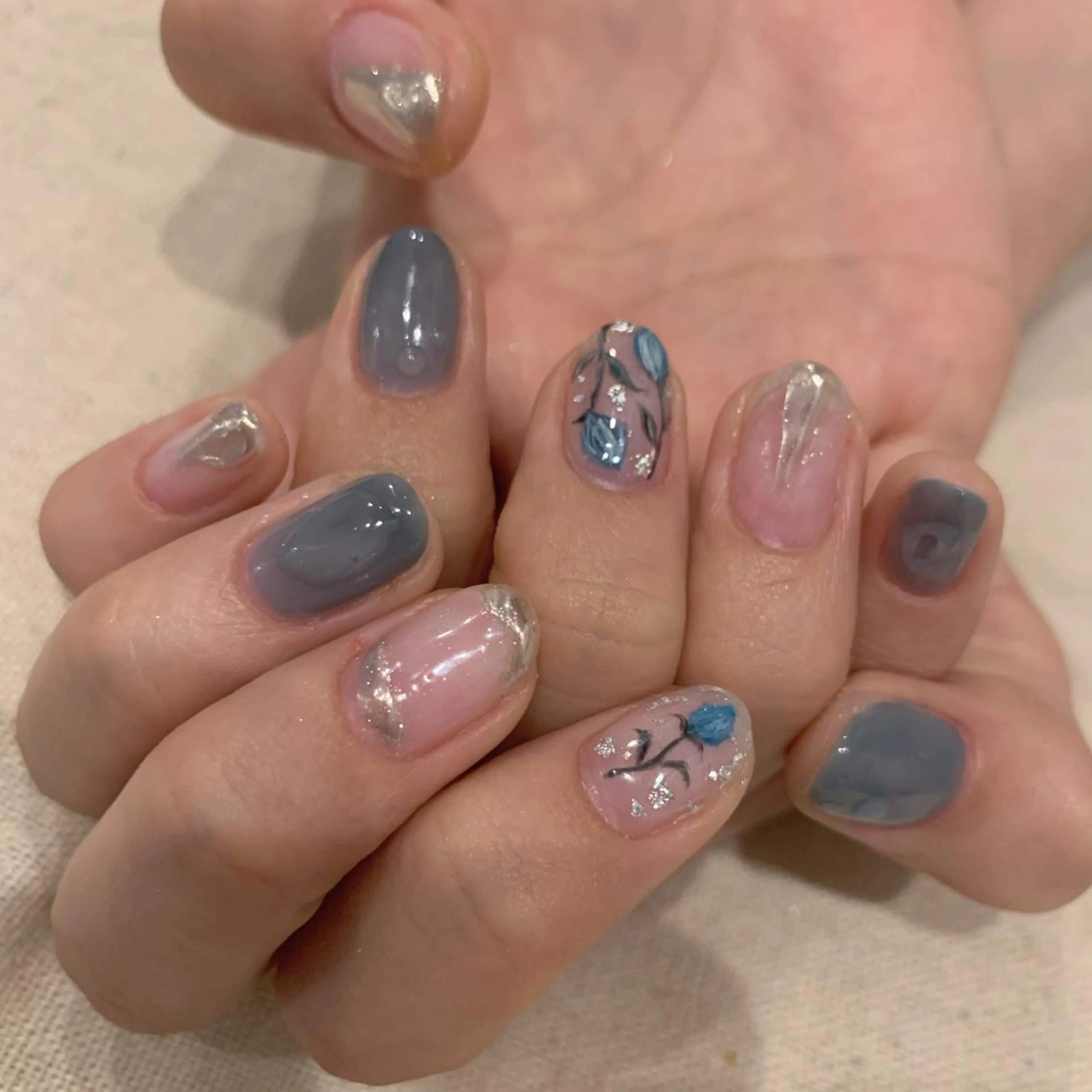 ネイル ヤマダ サクラのヘアスタイル