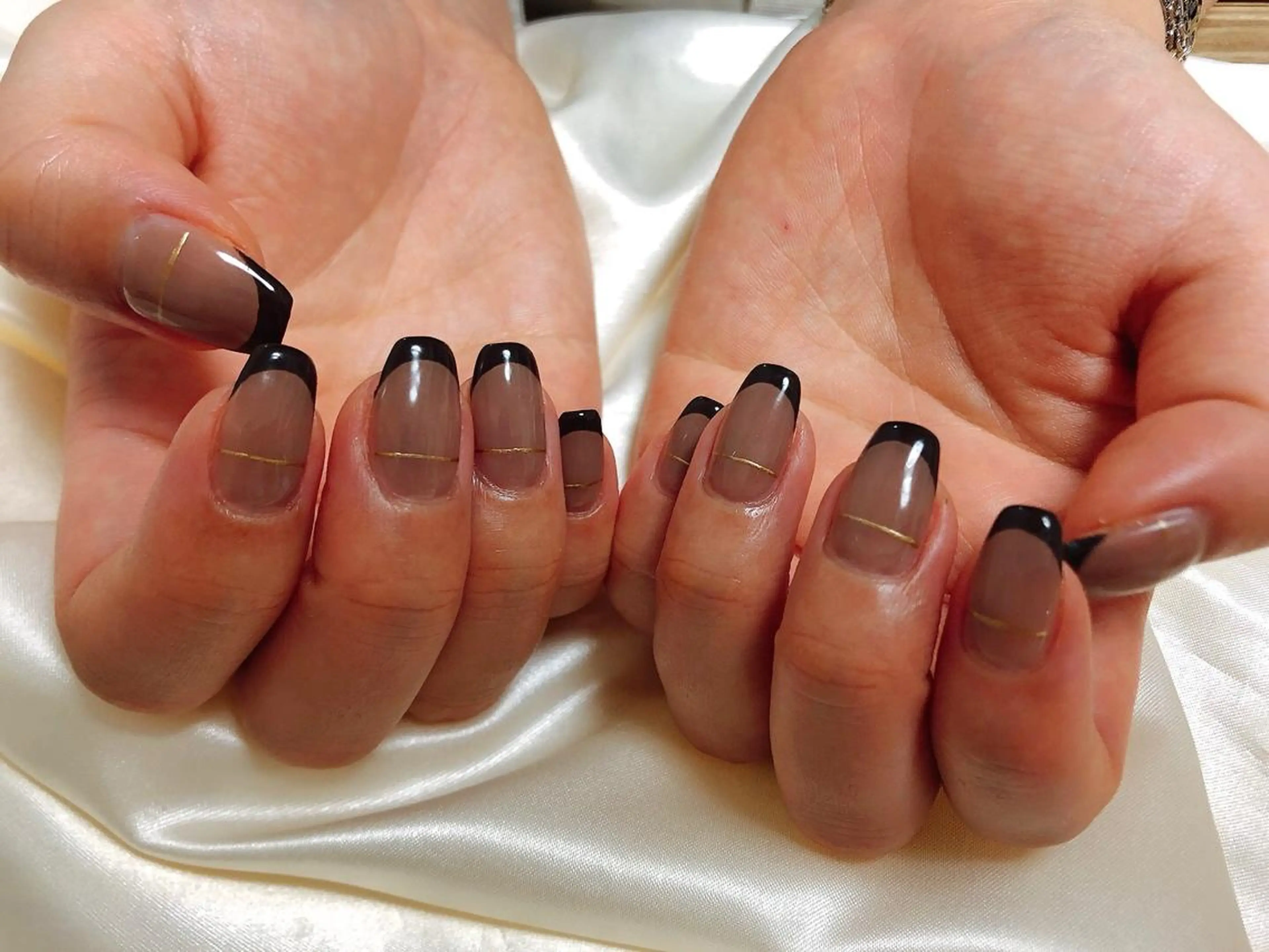 ネイル フレンチネイル kiki nail &brow二子玉川の眉毛・アイブロウイメージ