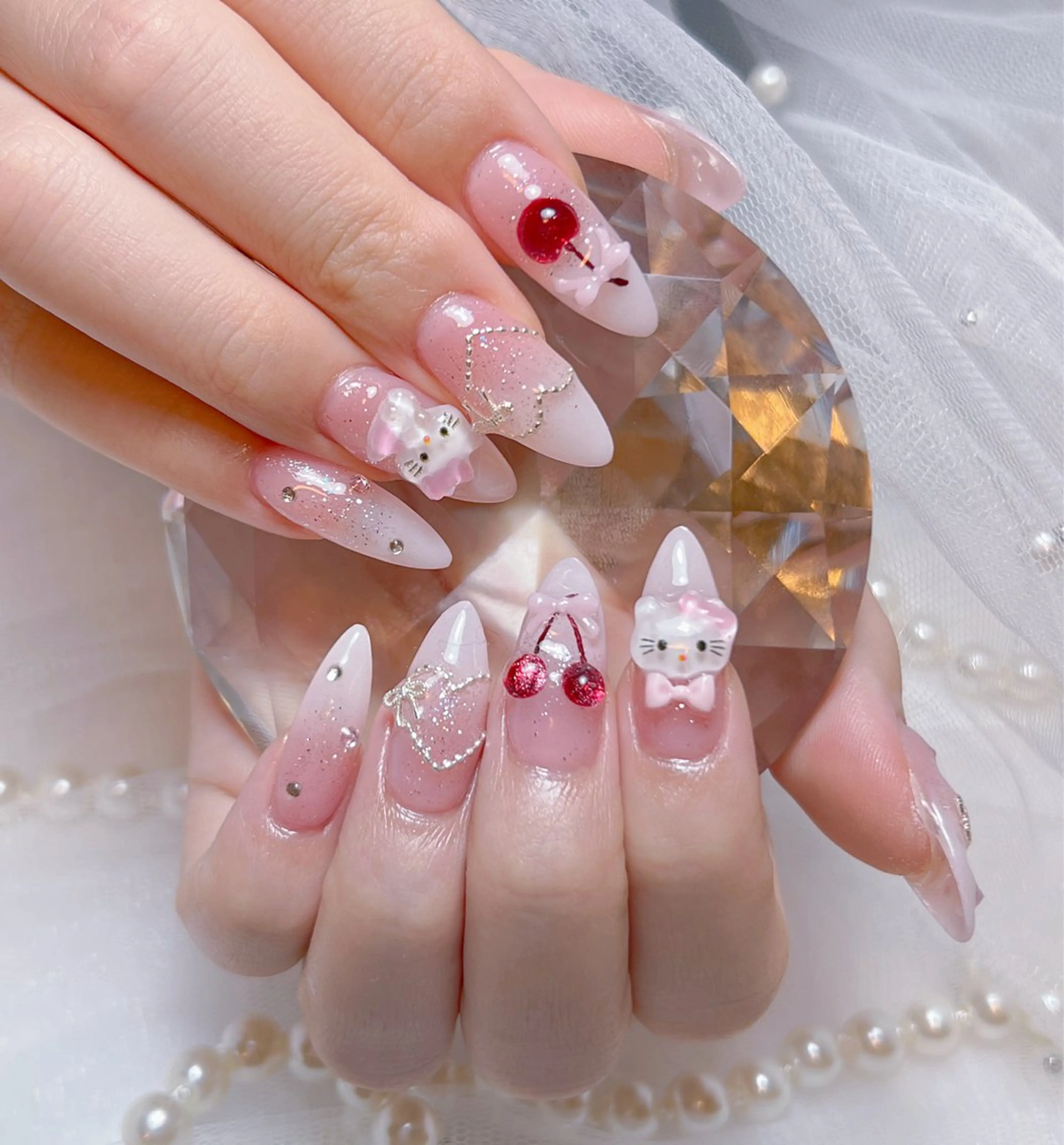 ネイル アートネイル オーロラネイル チークネイル 長さ出し フットネイル Miya _nailのネイルデザイン
