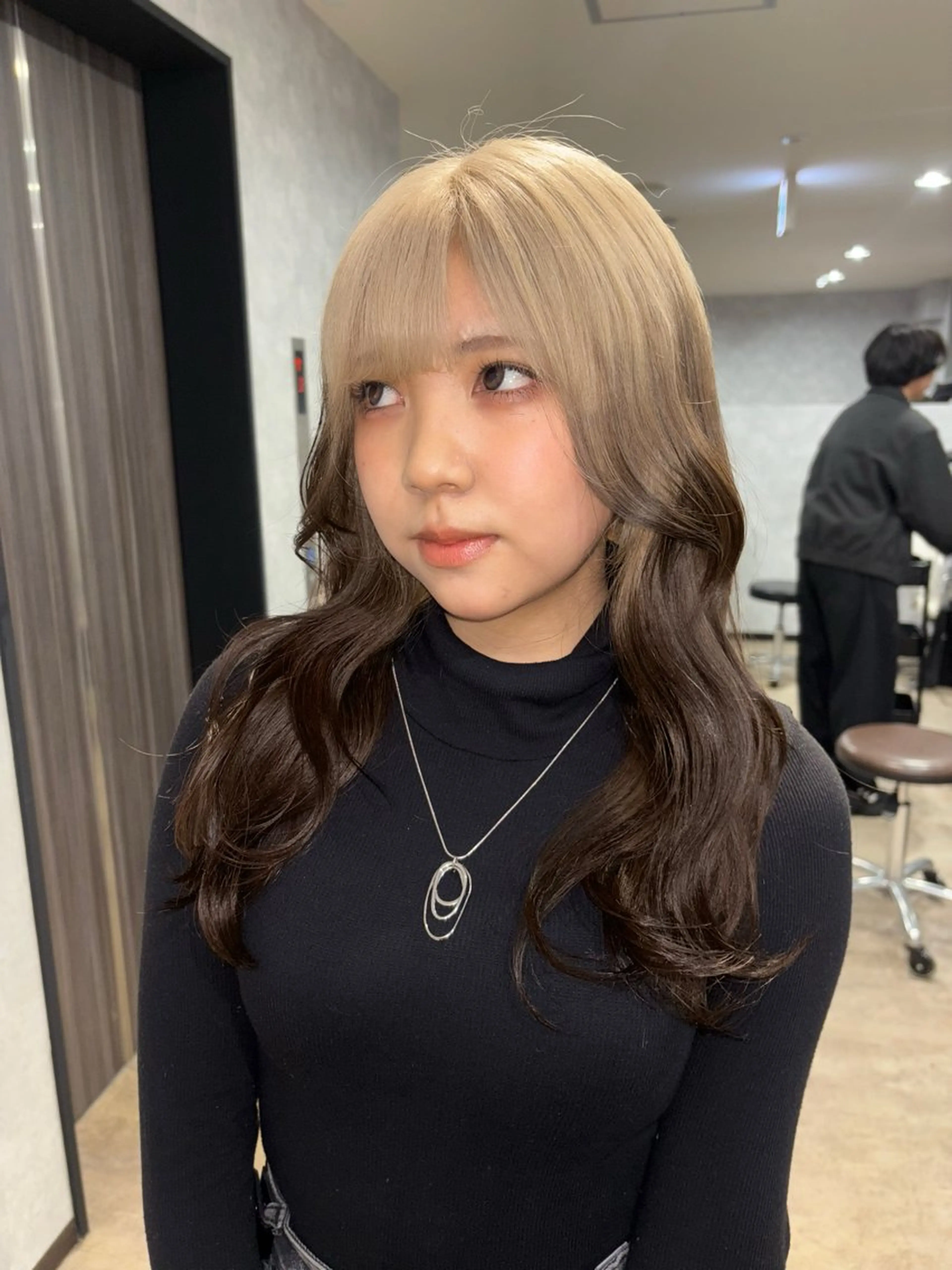 セミロング カット ヘアカラー トリートメント 🌐NATSUMI 🌐【寒色カラー】のヘアスタイル