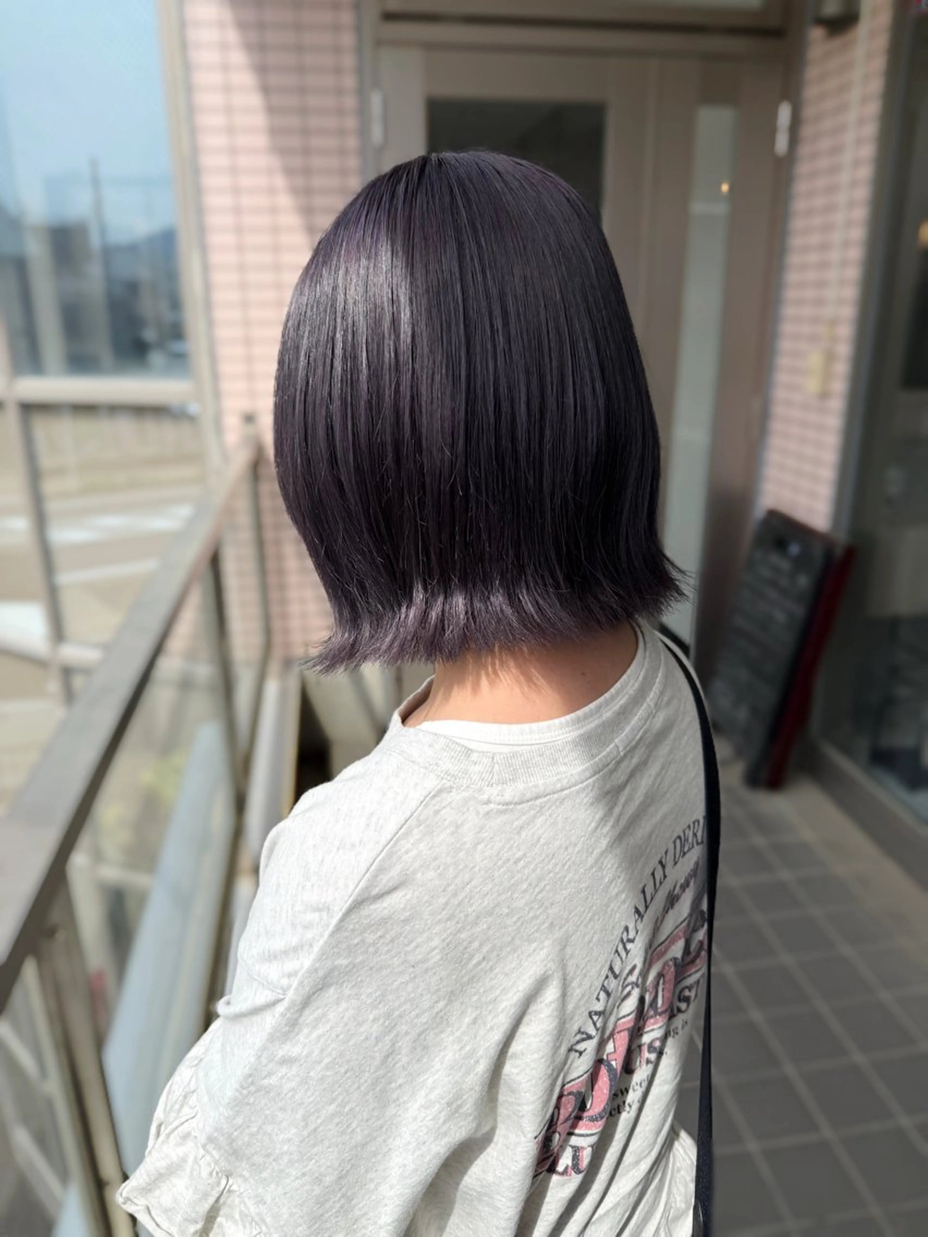 ショート カラー 透明感カラー グレージュ ラベンダーカラー ラベンダーグレージュ ラベンダーグレー ヘアカラー KEEN.渋沢/ ブリーチ/みなのヘアスタイル