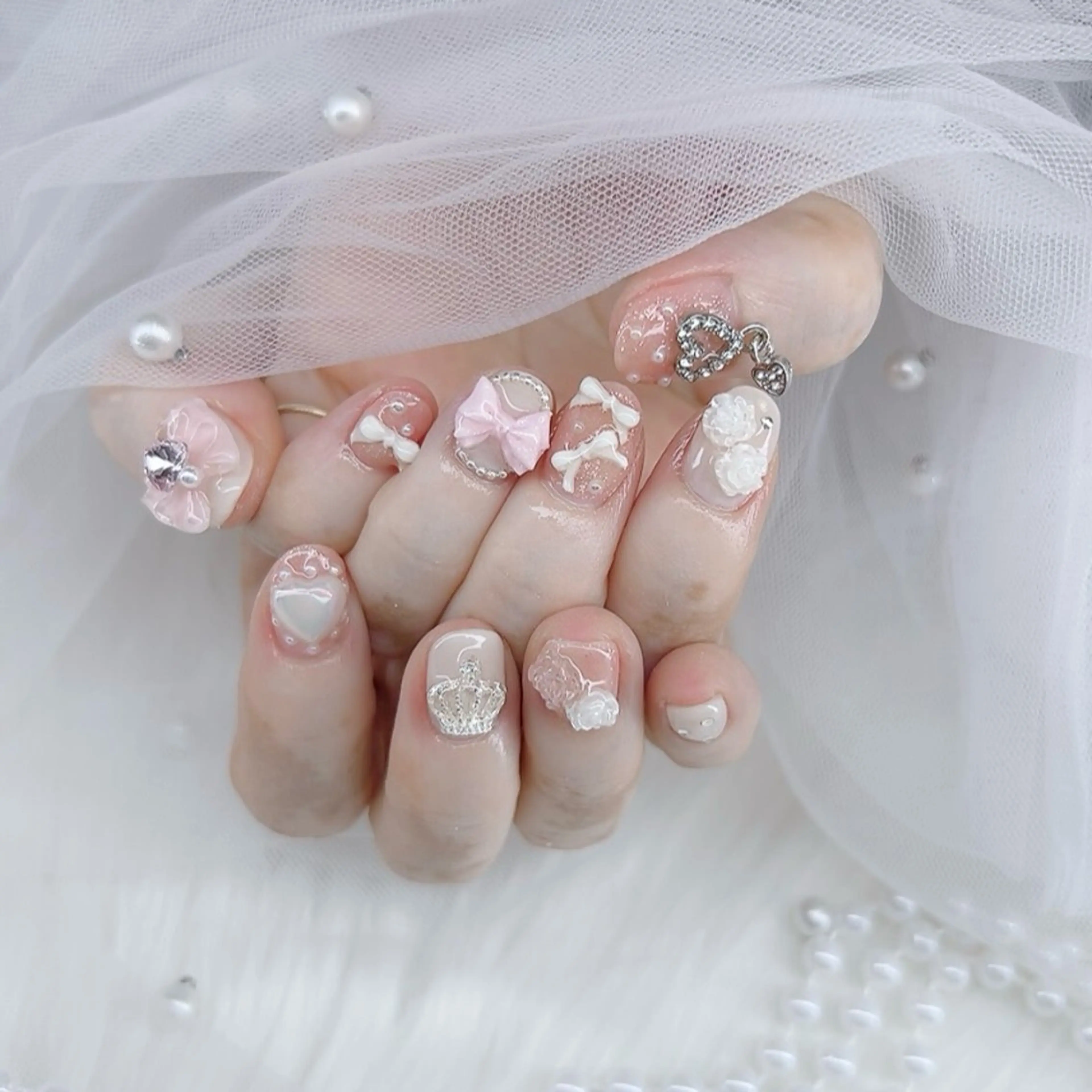 ネイル ハンドネイル Charlie所属・Charlie 🖤のネイルデザイン