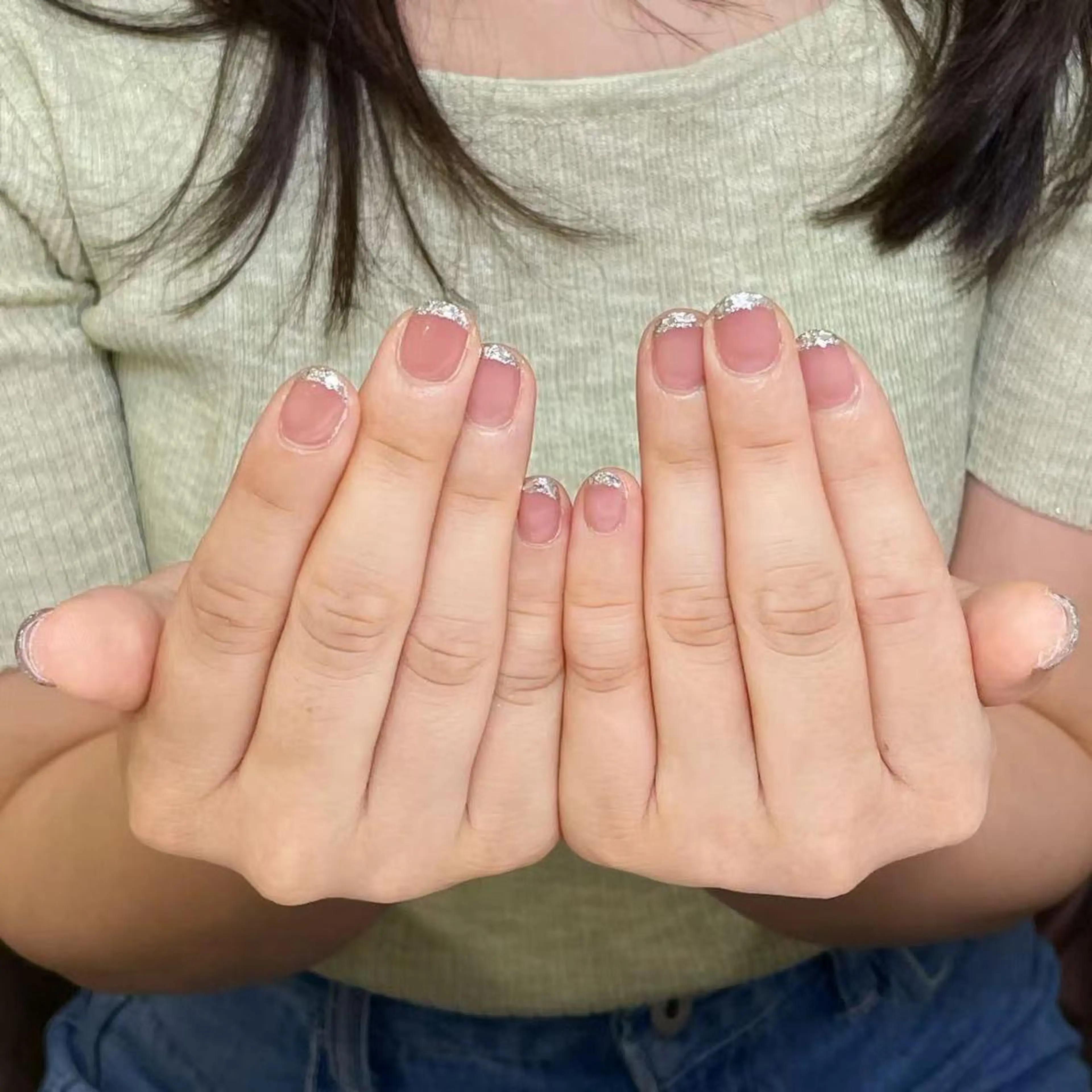 ネイル アートネイル オーロラネイル ガーリー キラキラネイル マグネットネイル ハンドネイル ハンドケア Plenty 🚢のネイルデザイン