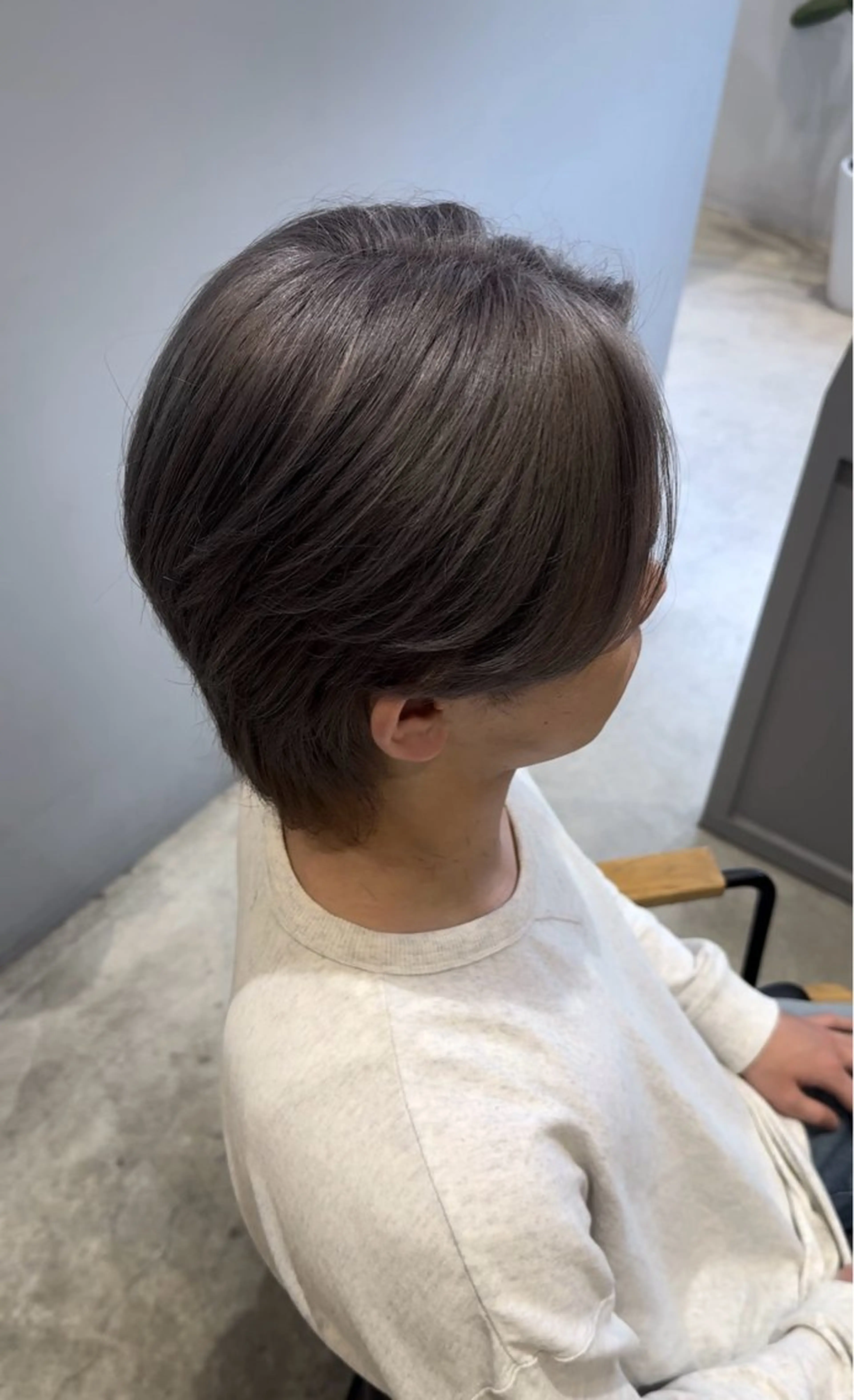カラー ダブルカラー グレージュ ヘアカラー 保坂 瞭のヘアスタイル