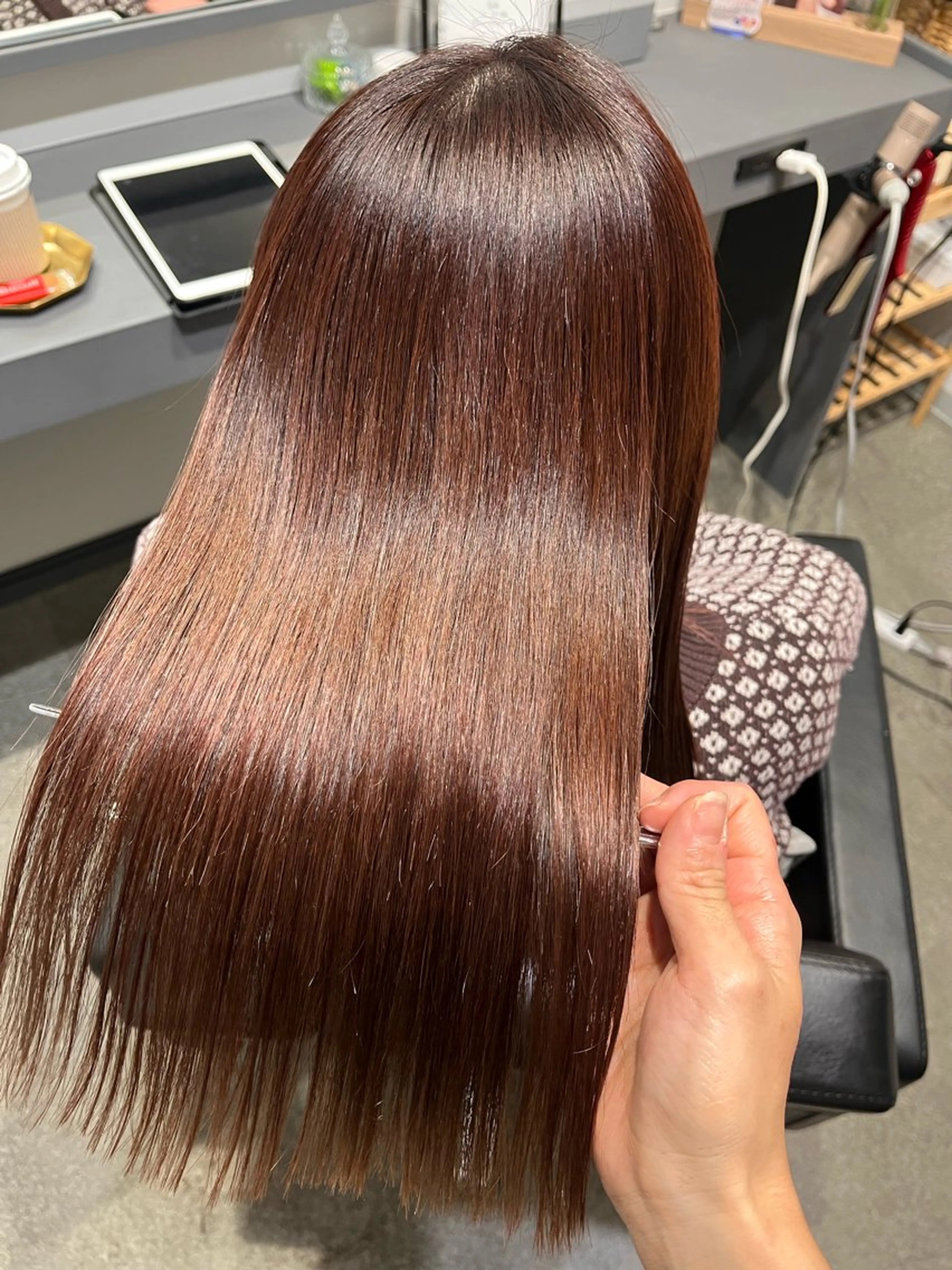 ミディアム カット ヘアカラー 堀越 エリのヘアスタイル
