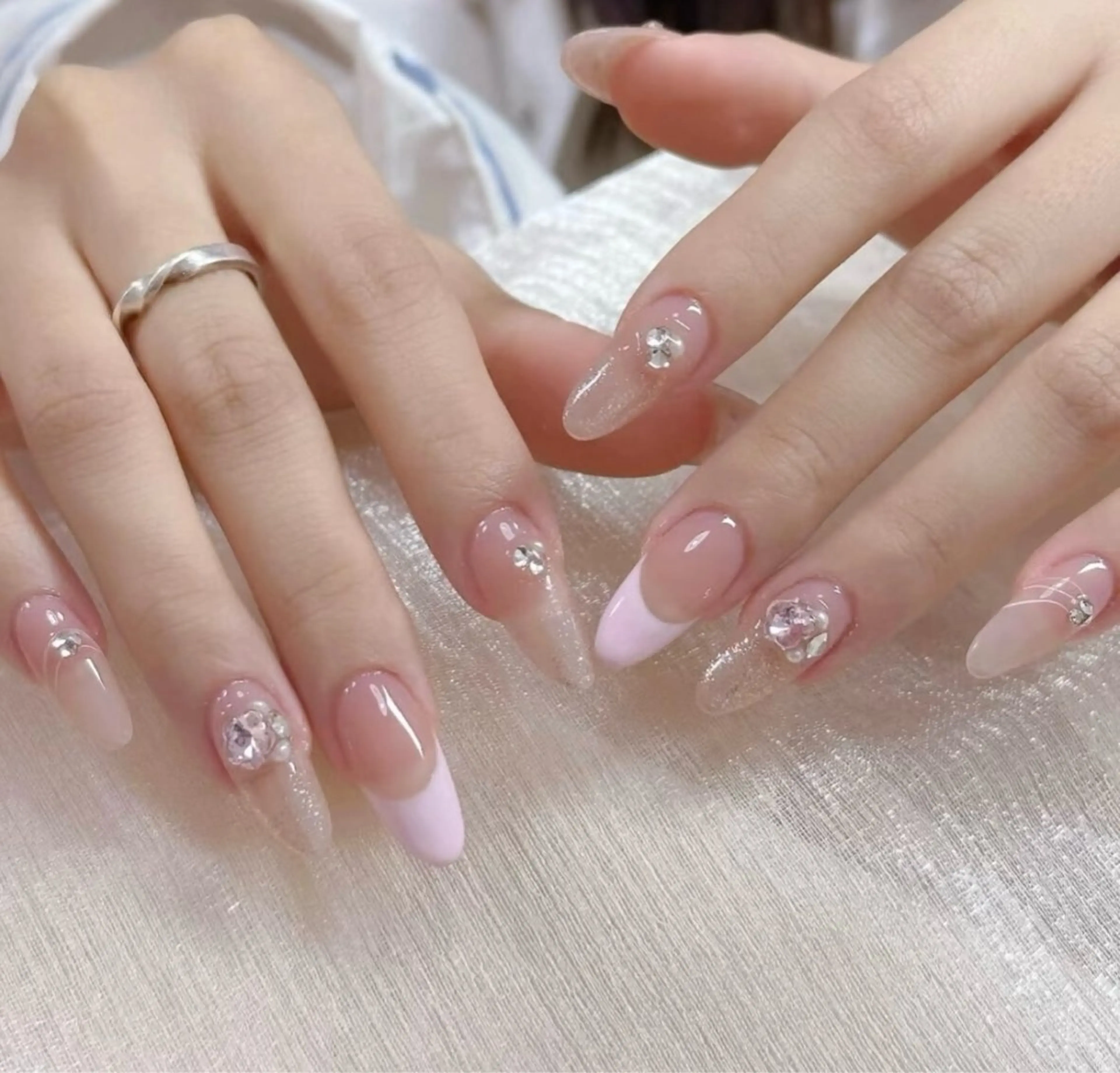 ネイル sunnynail 小桃のネイルデザイン
