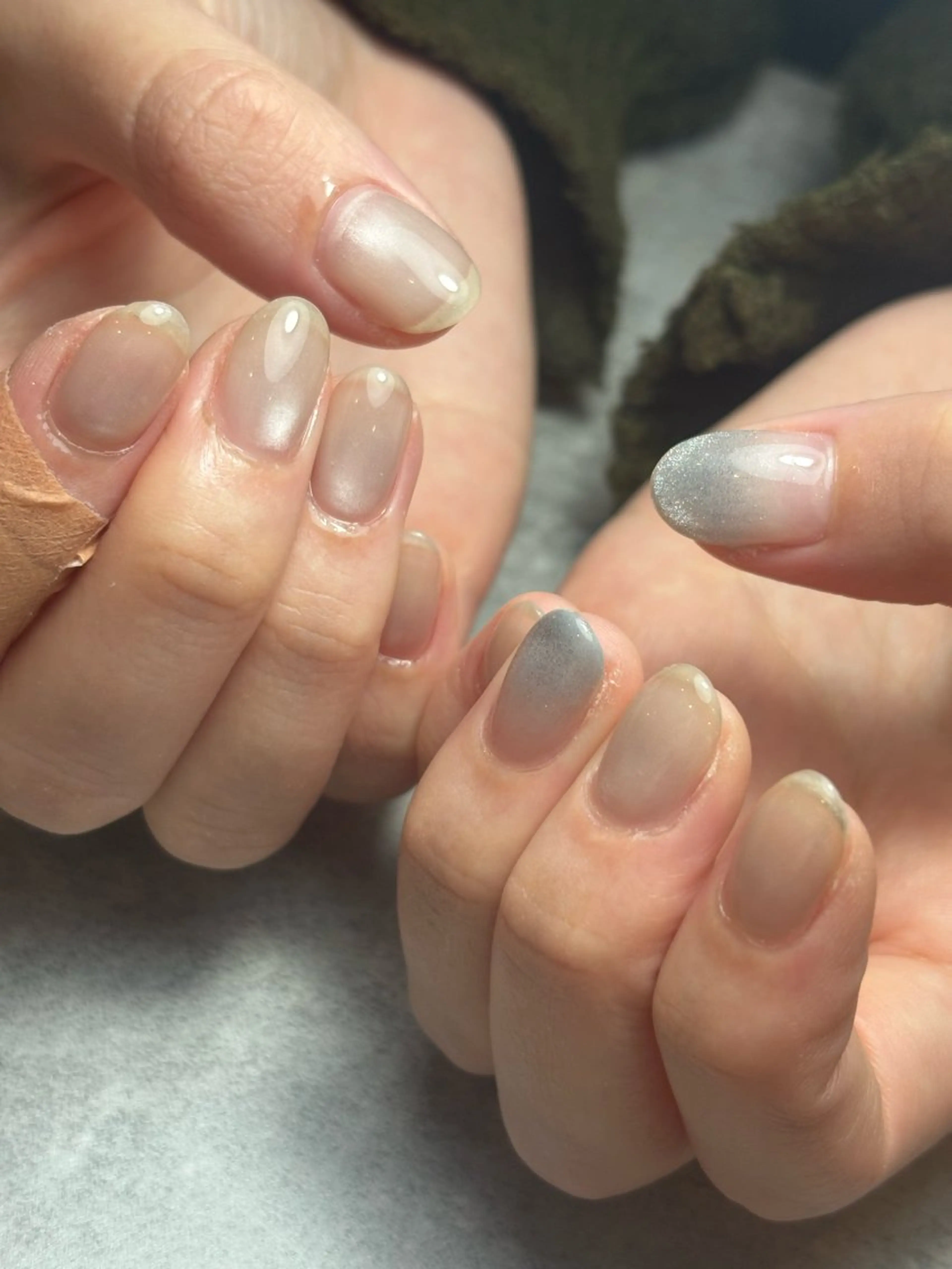 ネイル クリアネイル ジェルネイル 水色 マグネットネイル オフィスネイル ハンドネイル 本町🤍ちゅるん 自爪育成✨🤍のネイルデザイン